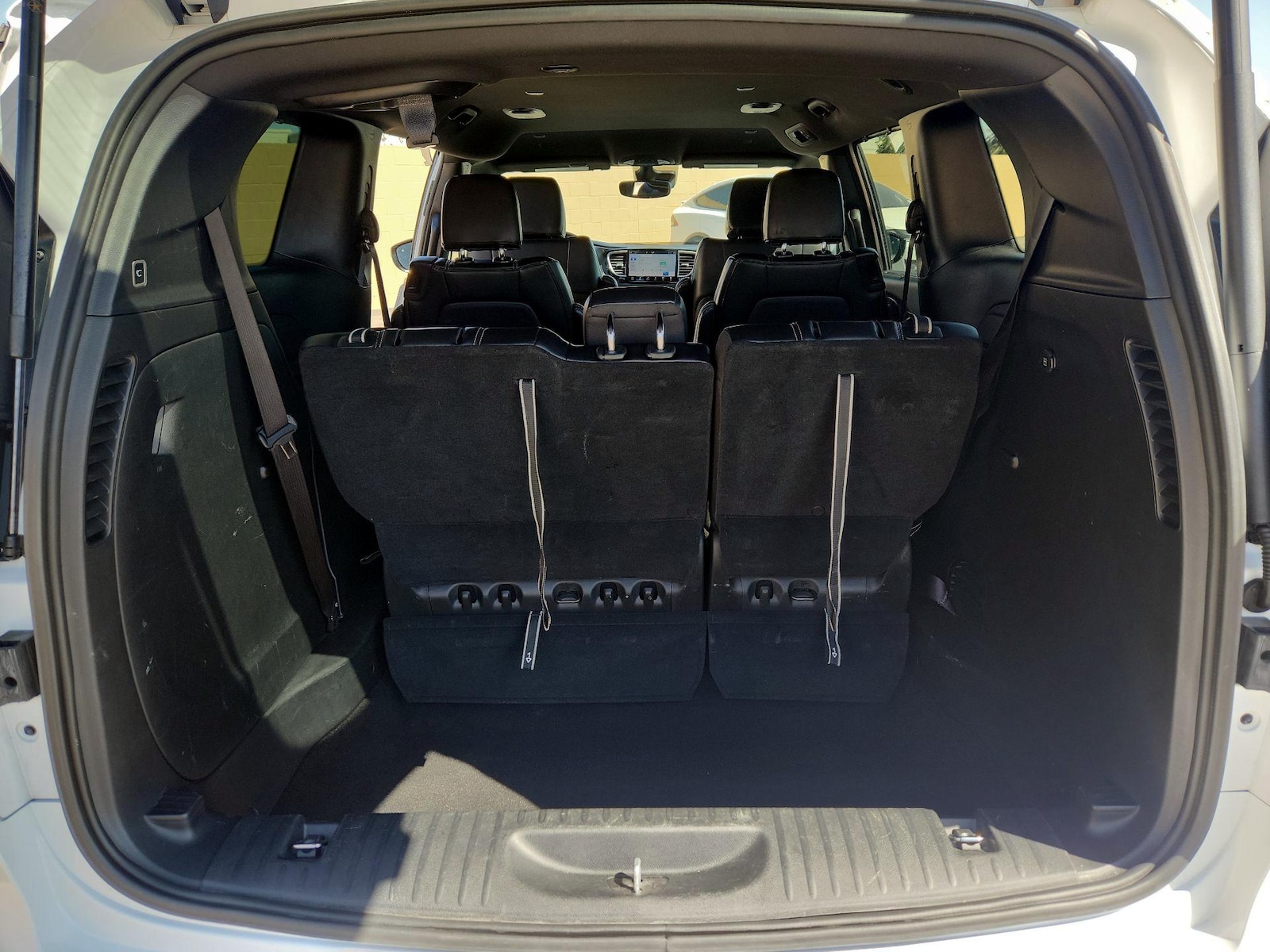 2025 Chrysler Pacifica Select - Photo 21