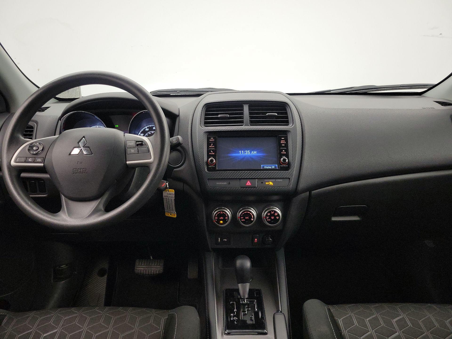 Thumbnail: 2024 Mitsubishi Outlander Sport - 9