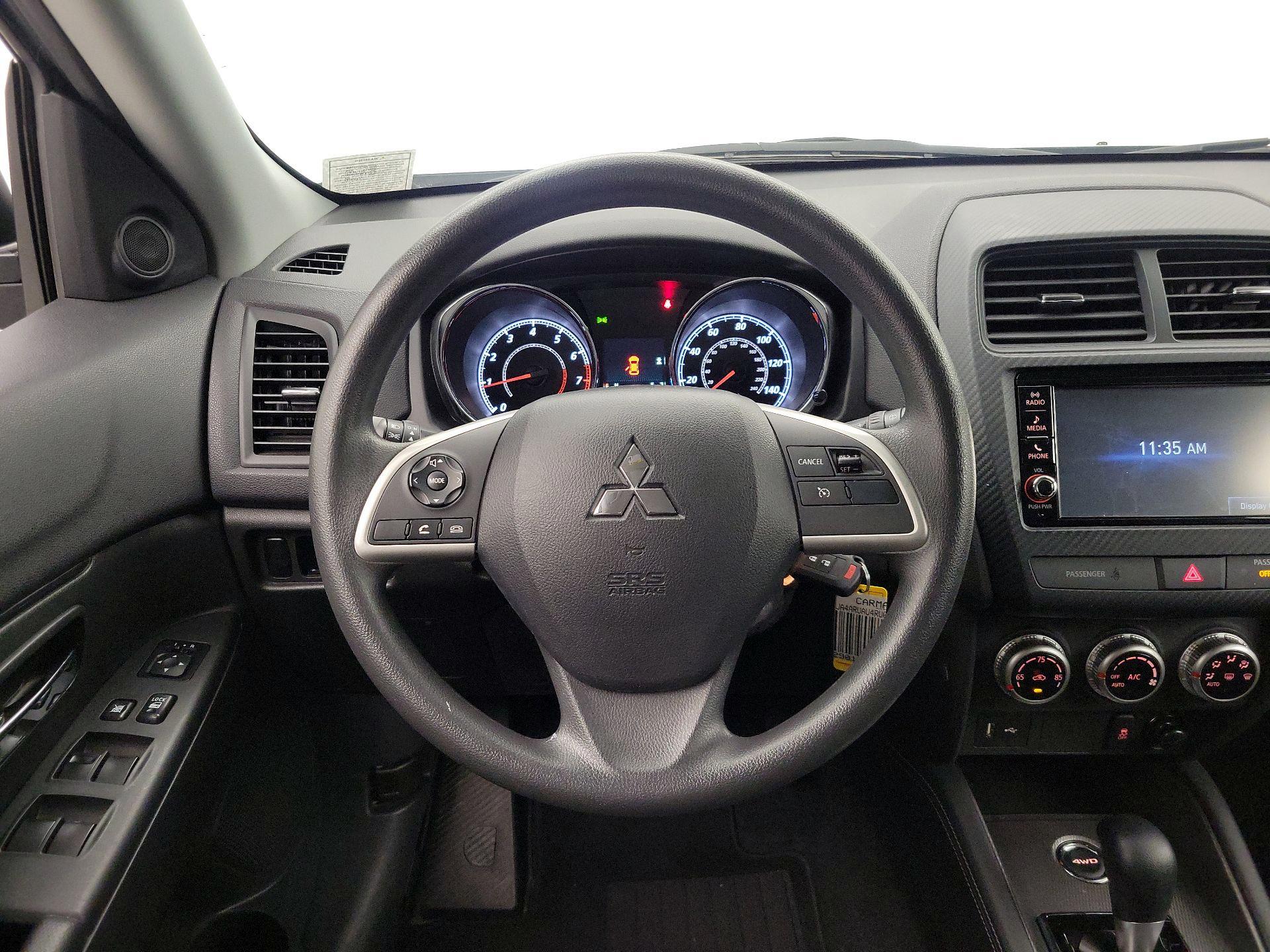Thumbnail: 2024 Mitsubishi Outlander Sport - 10
