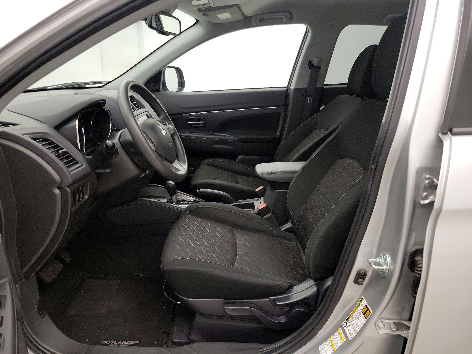 Thumbnail: 2024 Mitsubishi Outlander Sport - 11