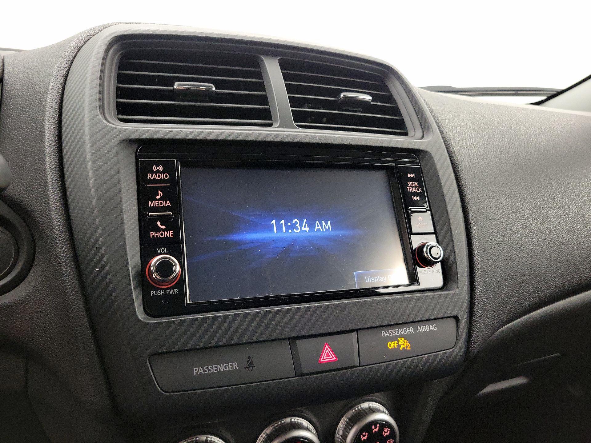 Thumbnail: 2024 Mitsubishi Outlander Sport - 14