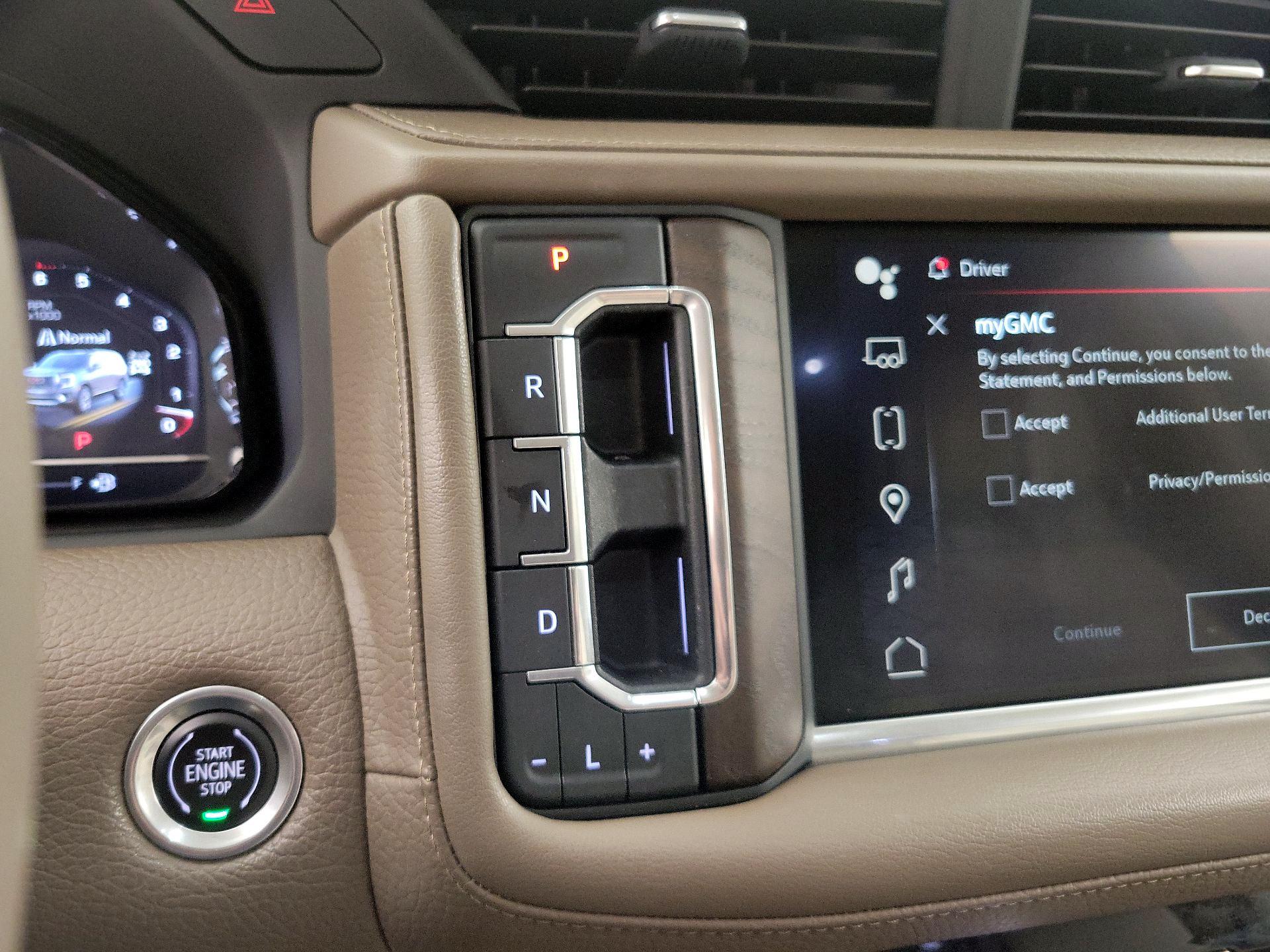 Thumbnail: 2022 GMC Yukon - 18