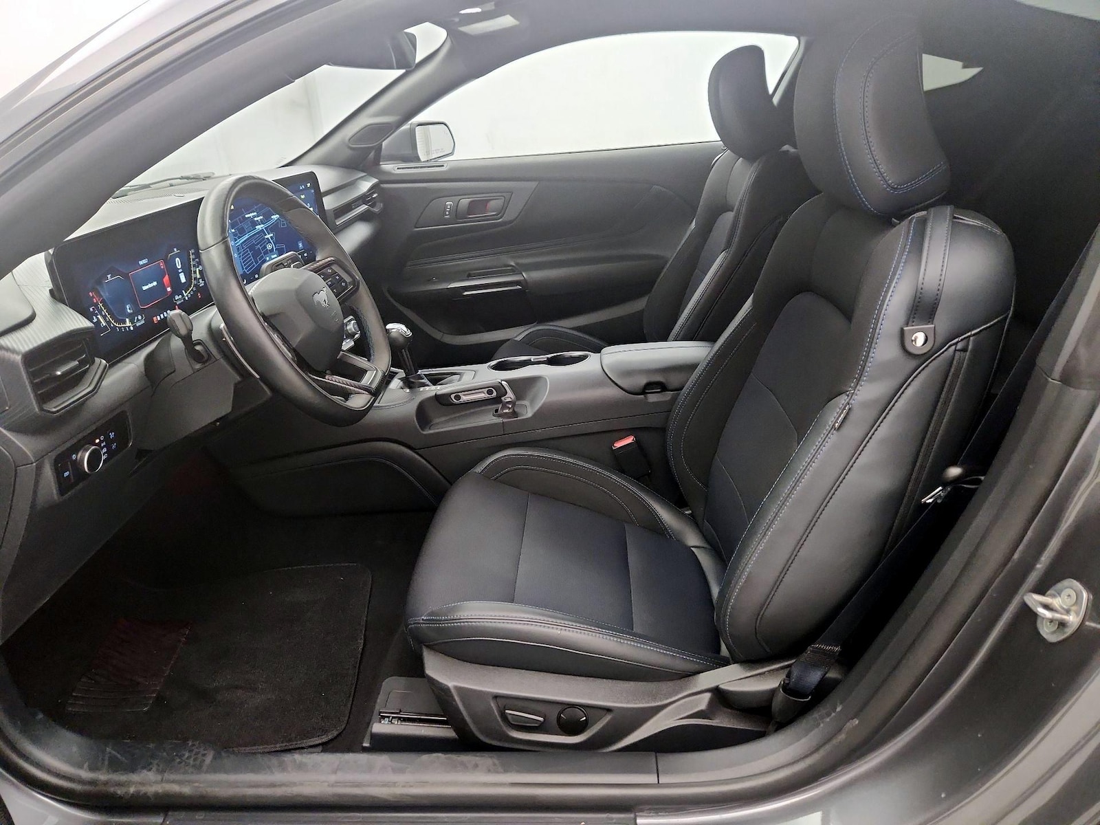 2024 Ford Mustang Dark Horse - Photo 12