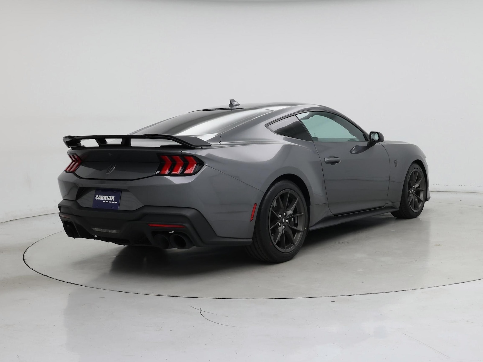 2024 Ford Mustang Dark Horse - Photo 9