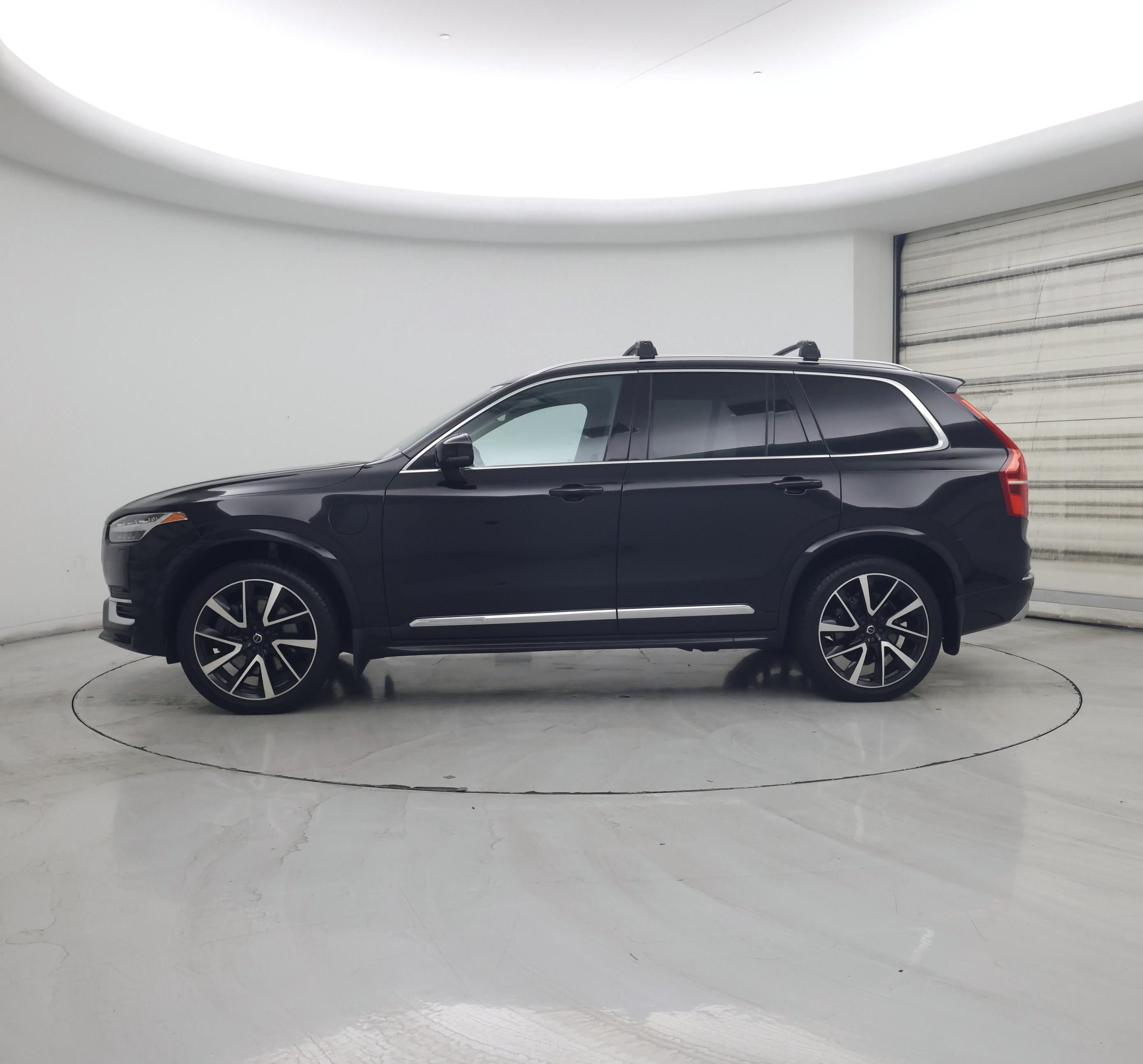 Thumbnail: 2021 Volvo XC90 - 3