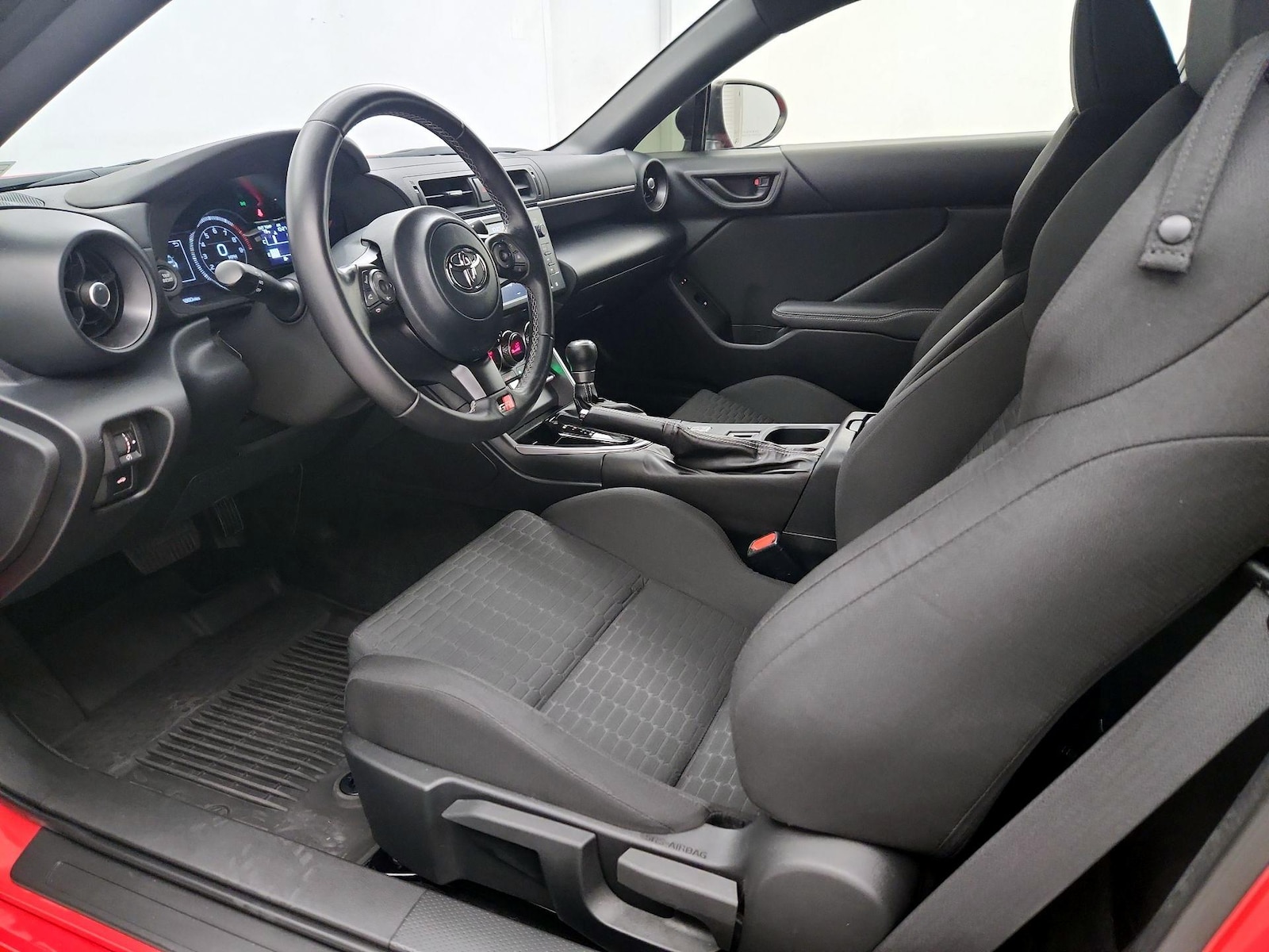 2022 Toyota GR86 Base - Photo 12