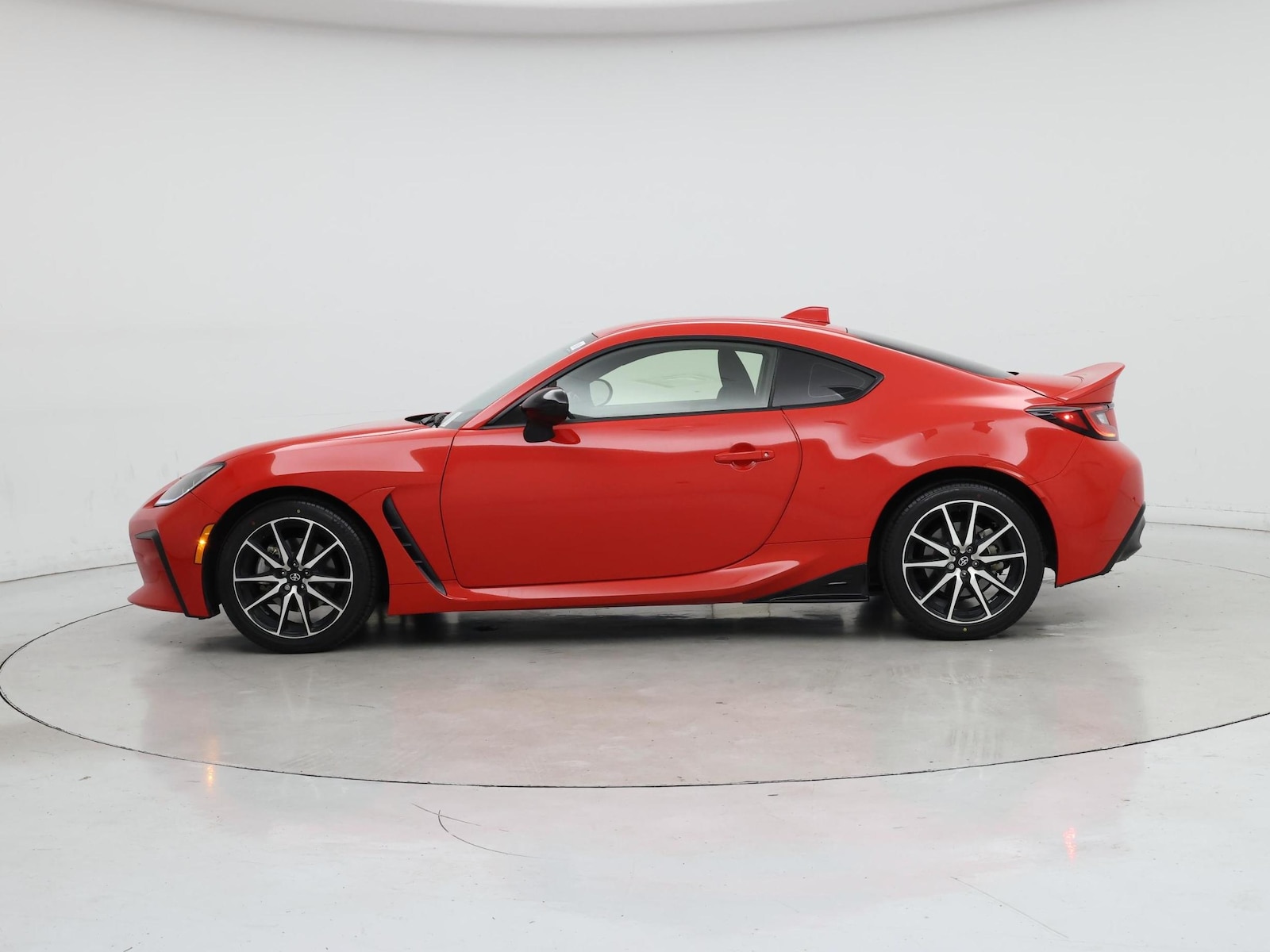 2022 Toyota GR86 Base - Photo 4