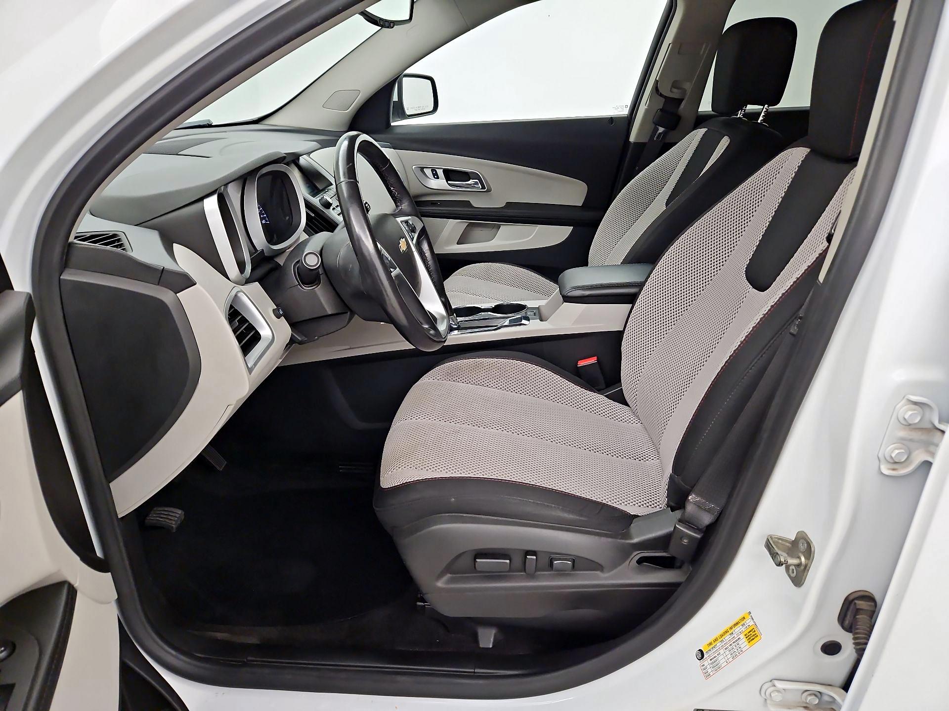 Thumbnail: 2016 Chevrolet Equinox - 11