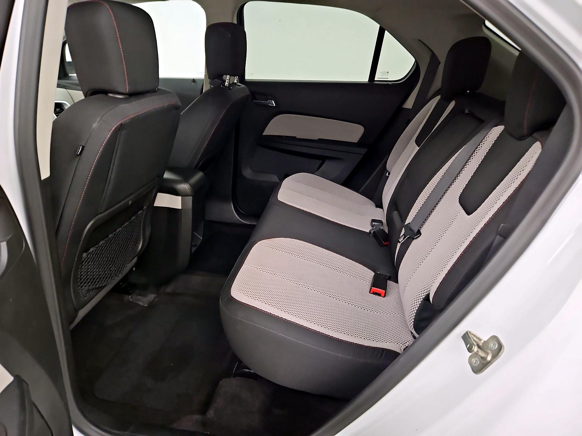 Thumbnail: 2016 Chevrolet Equinox - 18
