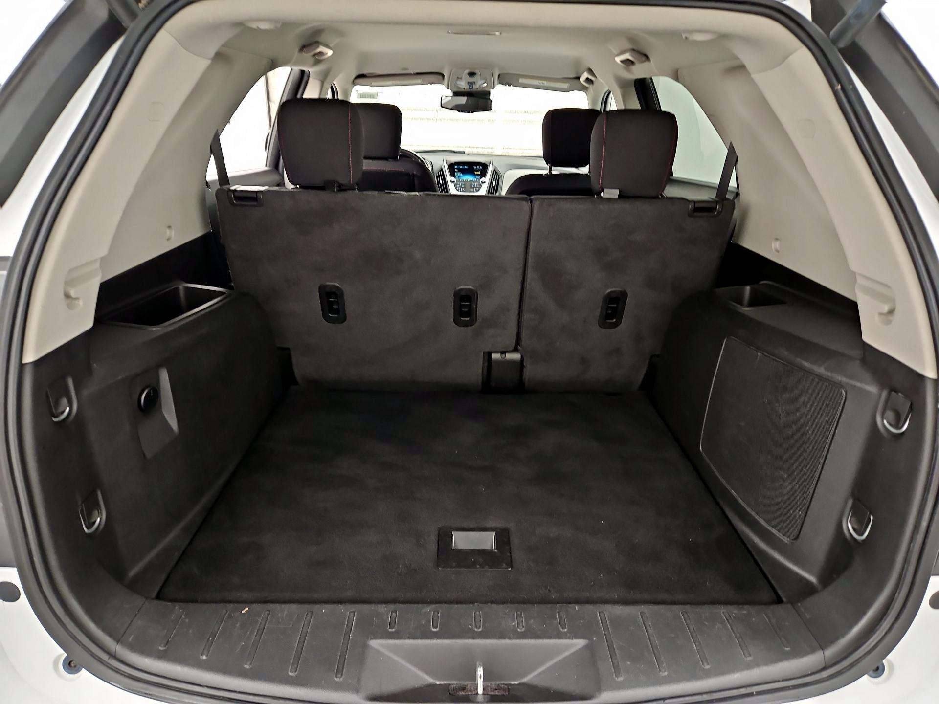Thumbnail: 2016 Chevrolet Equinox - 19