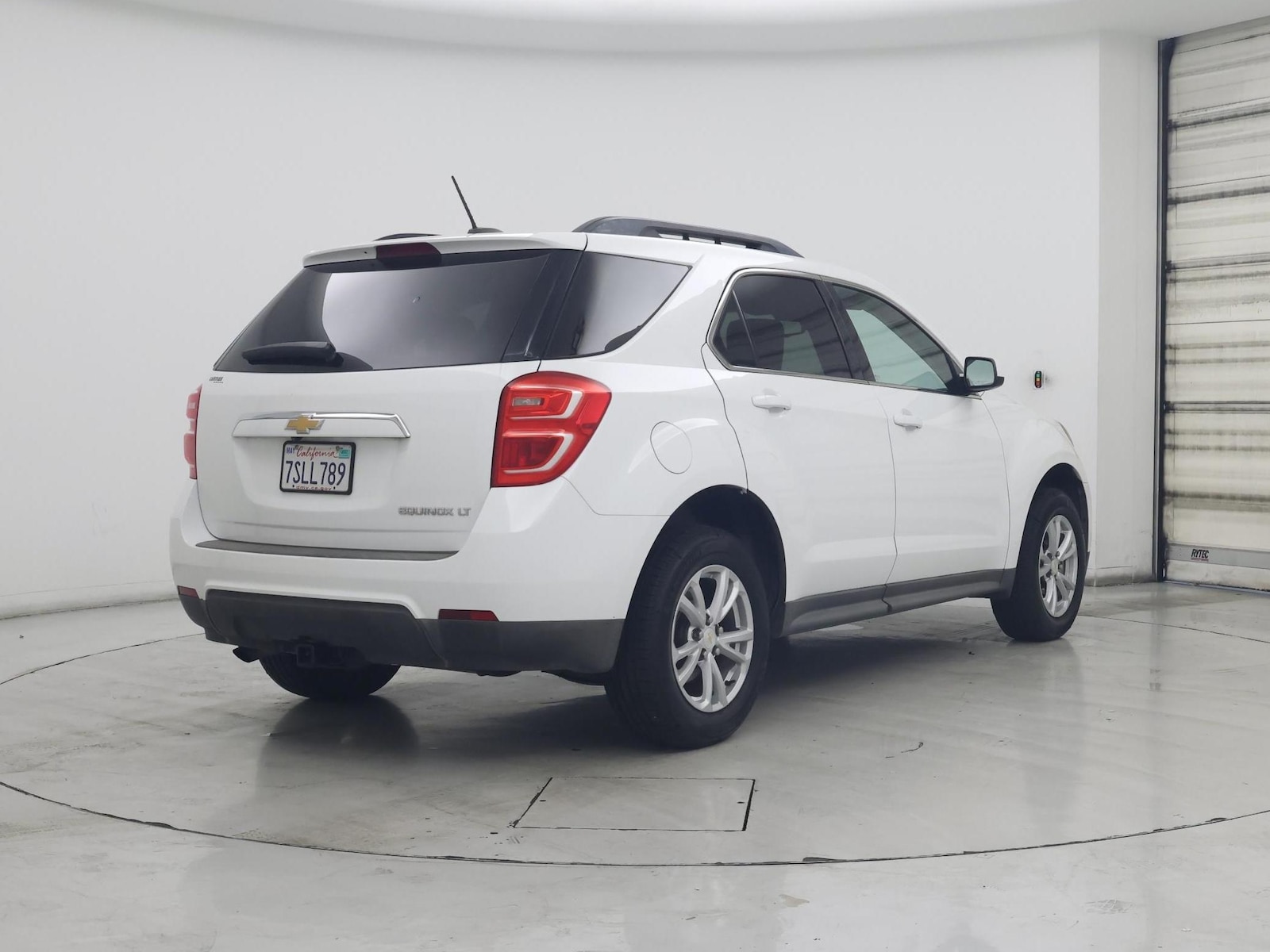 2016 Chevrolet Equinox LT - Photo 9