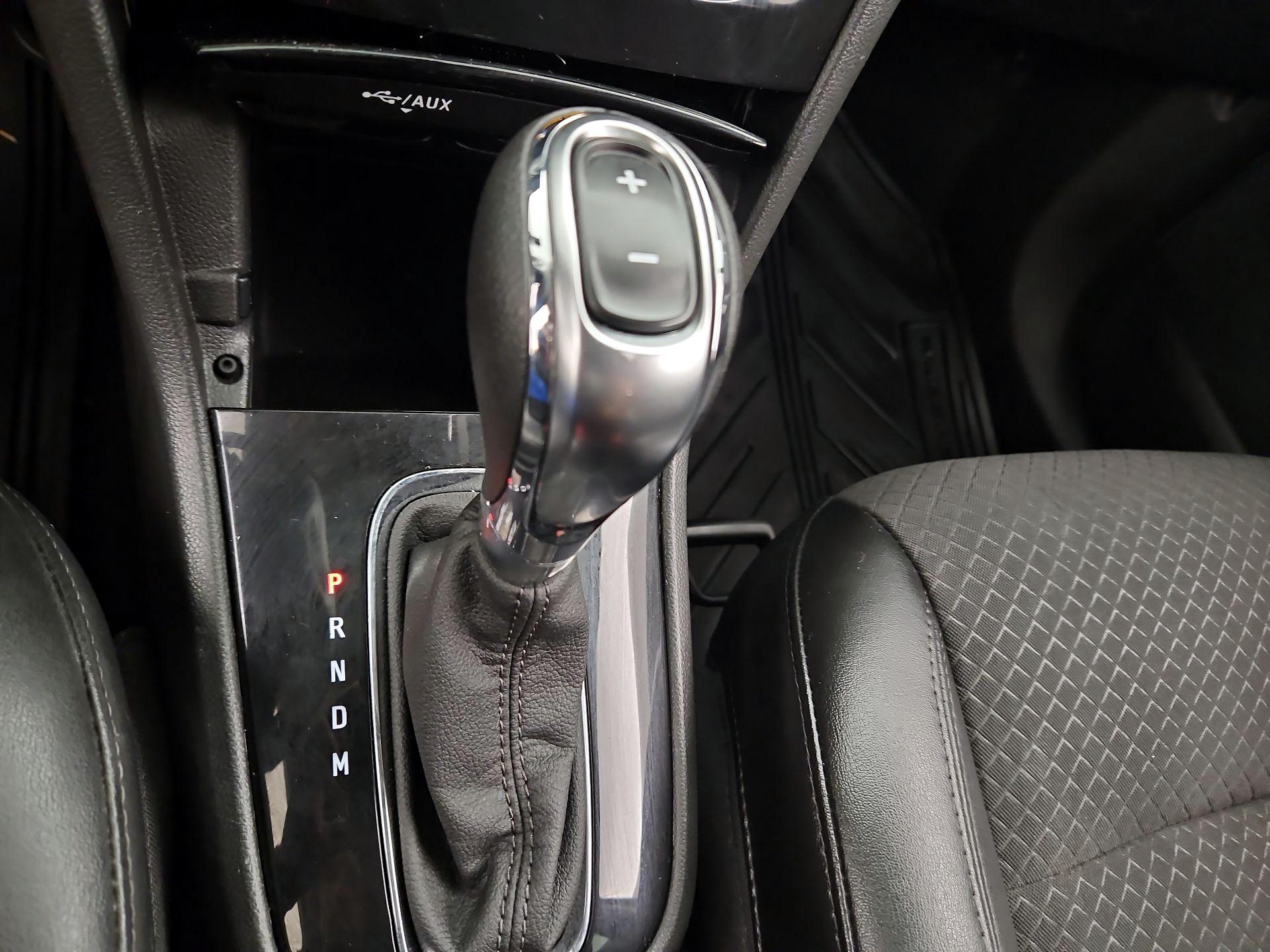 Thumbnail: 2020 Buick Encore - 17