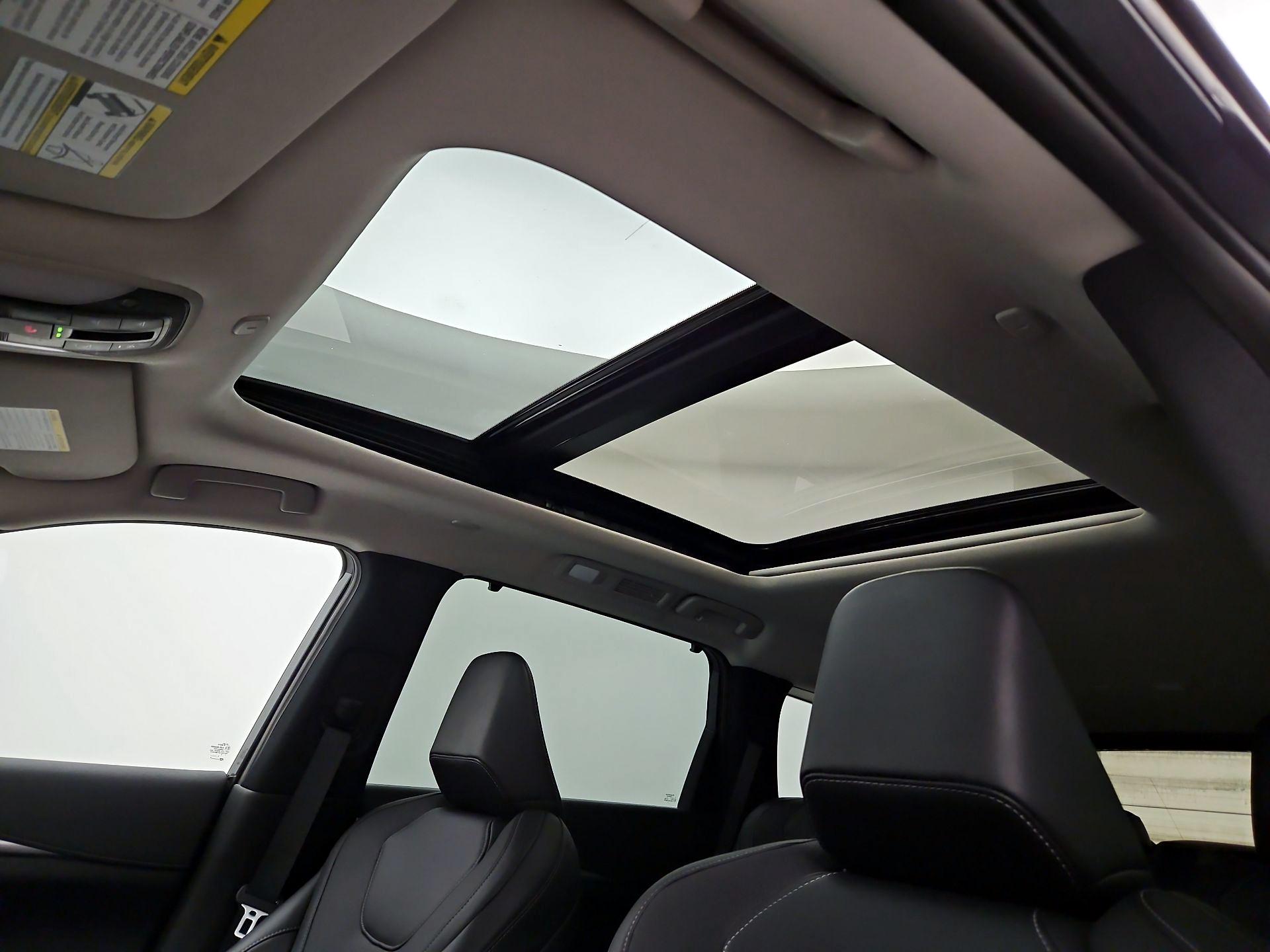 Thumbnail: 2026 INFINITI QX60 - 19