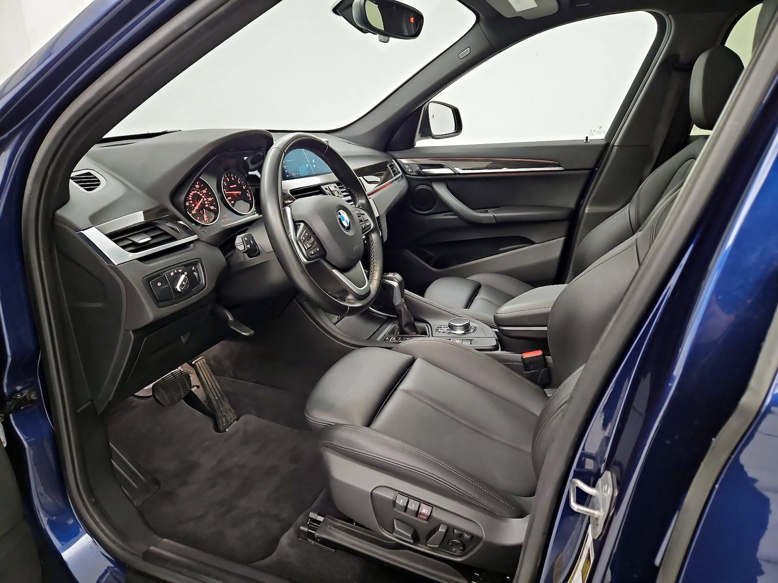 2018 BMW X1 28i - Photo 12