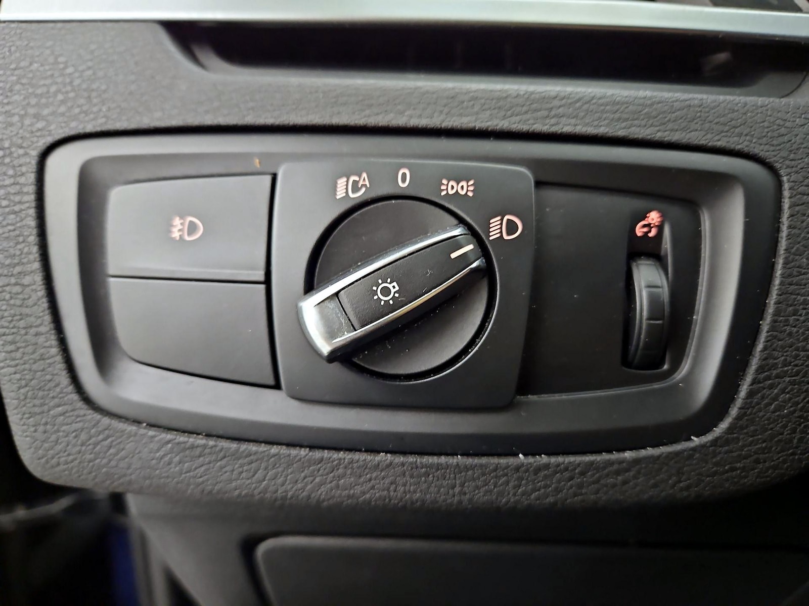 2018 BMW X1 28i - Photo 14