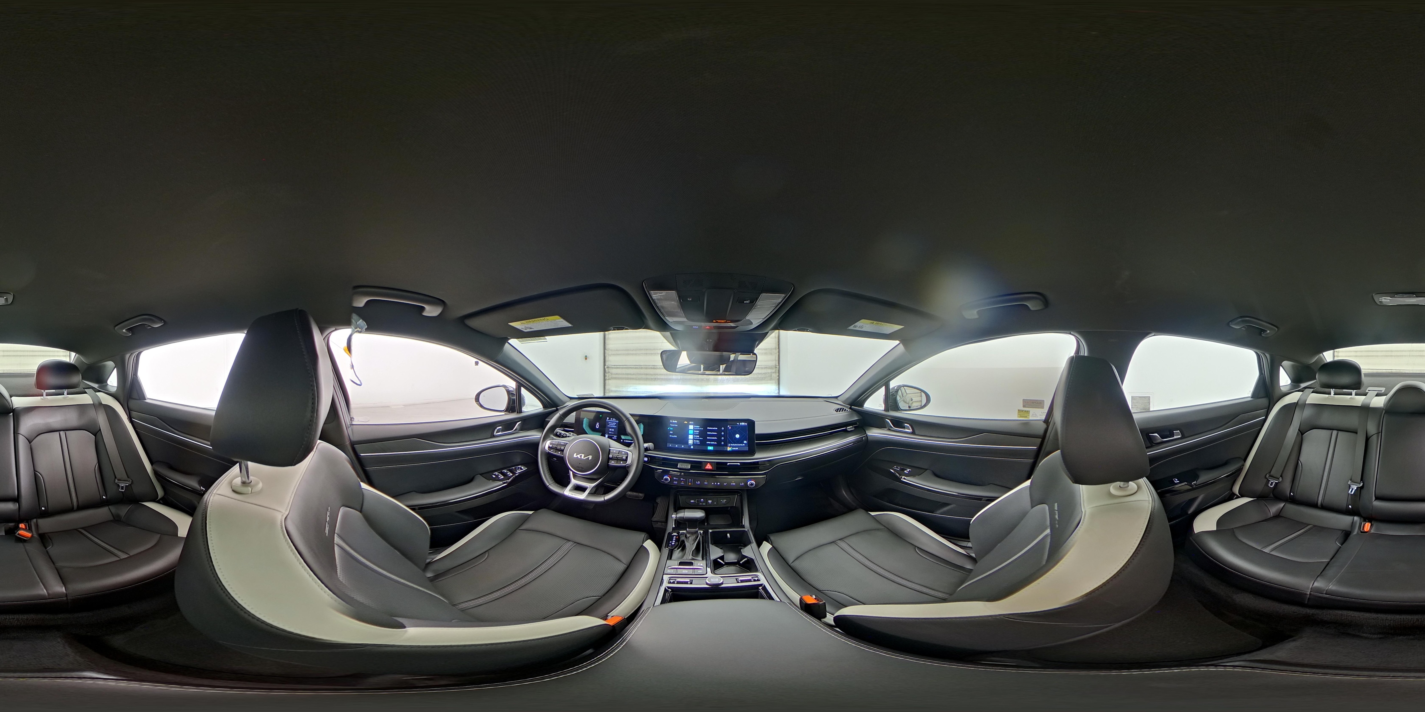 2025 Kia K5 GT-Line - Photo 25