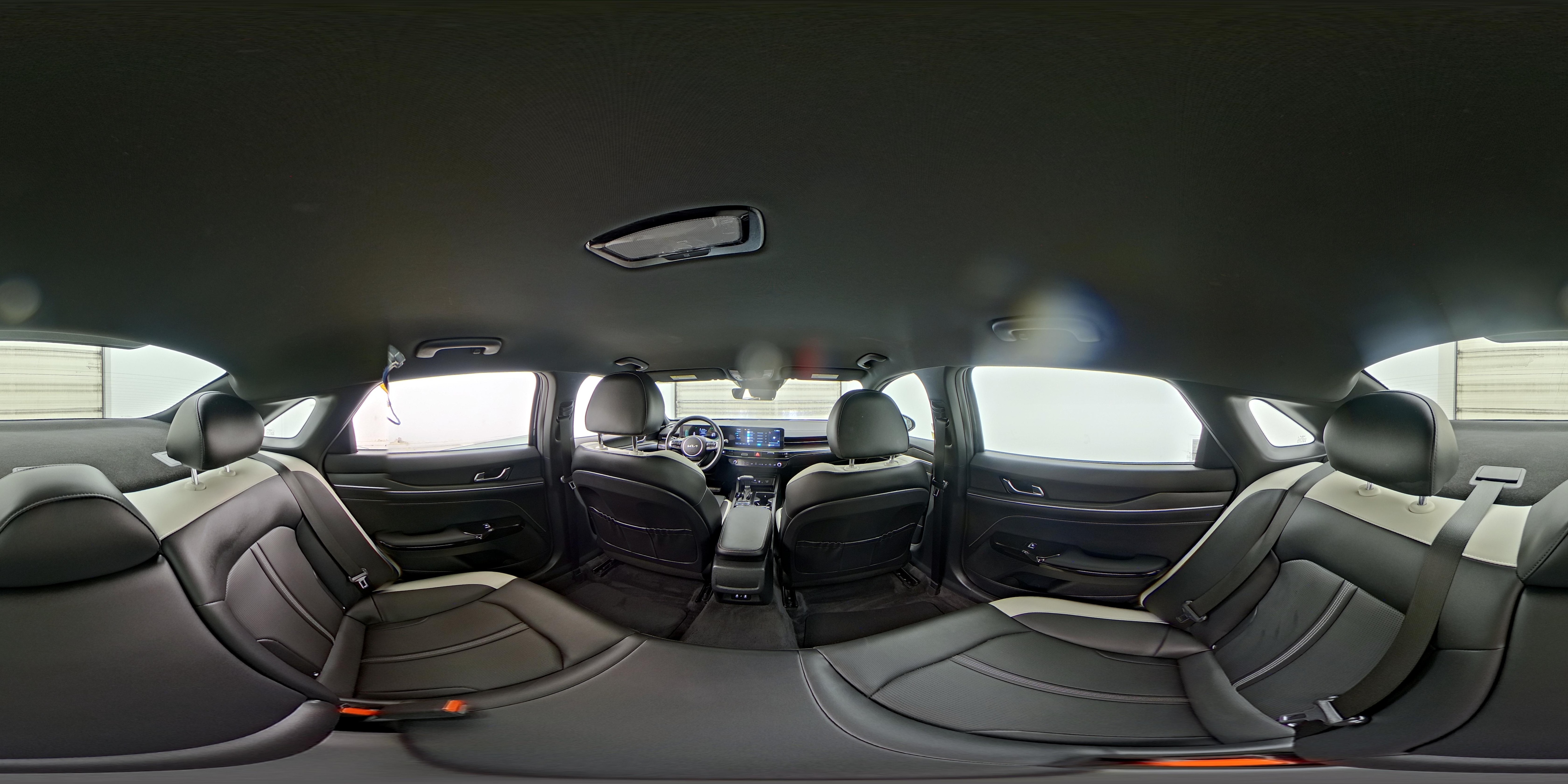 2025 Kia K5 GT-Line - Photo 26