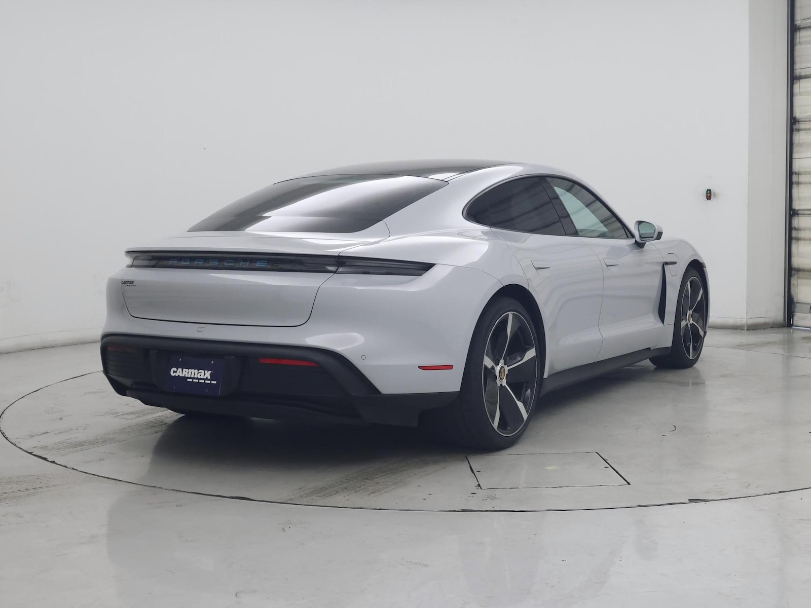 2021 Porsche Taycan Base - Photo 9