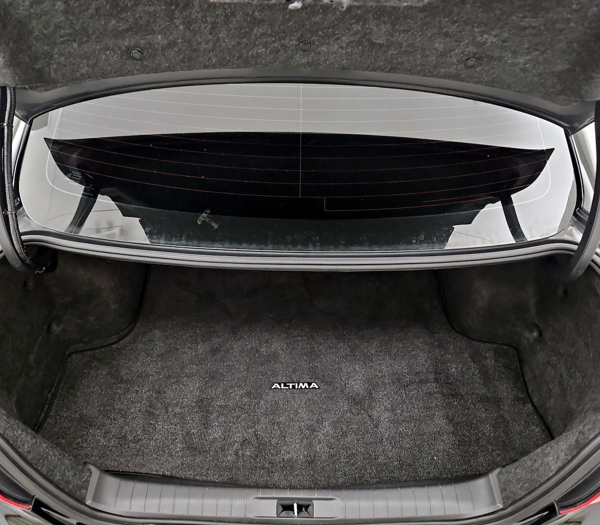 Trunk/Cargo (Seats Up)