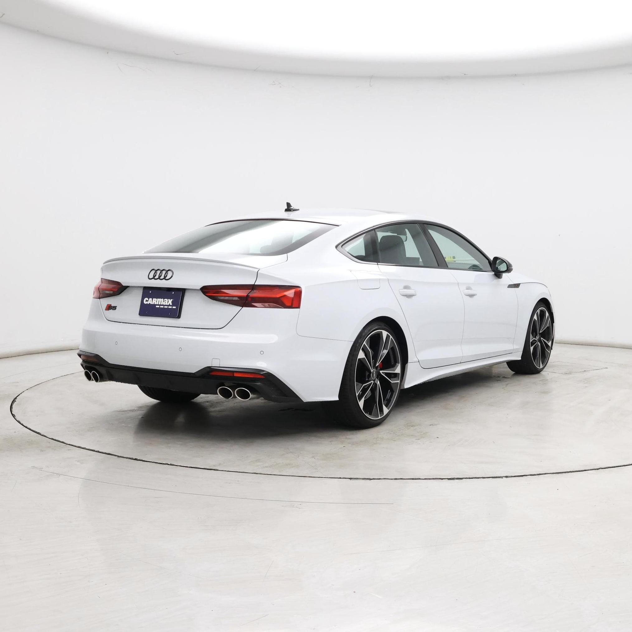 Thumbnail: 2022 Audi S5 - 8