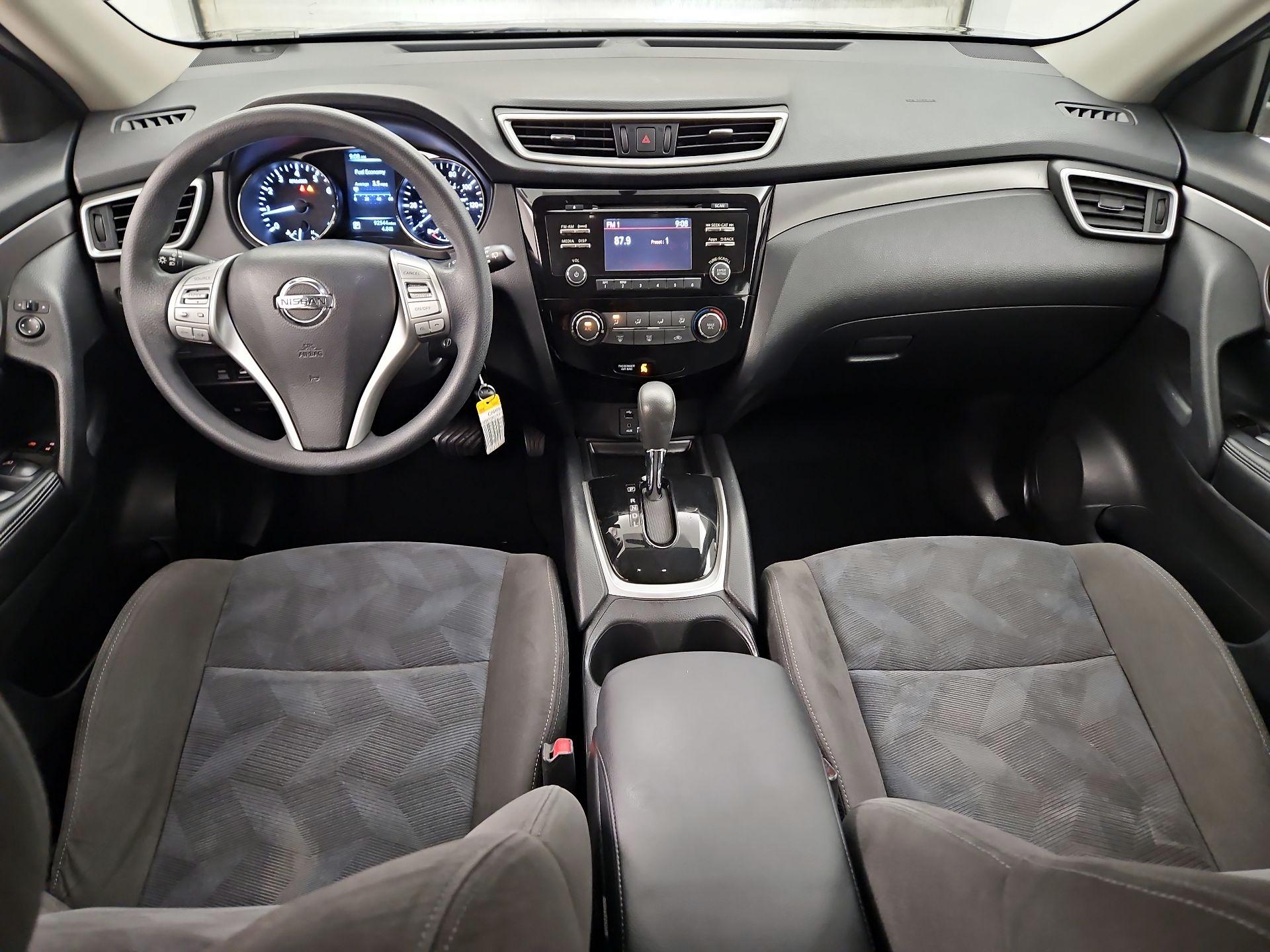 Thumbnail: 2015 Nissan Rogue - 9