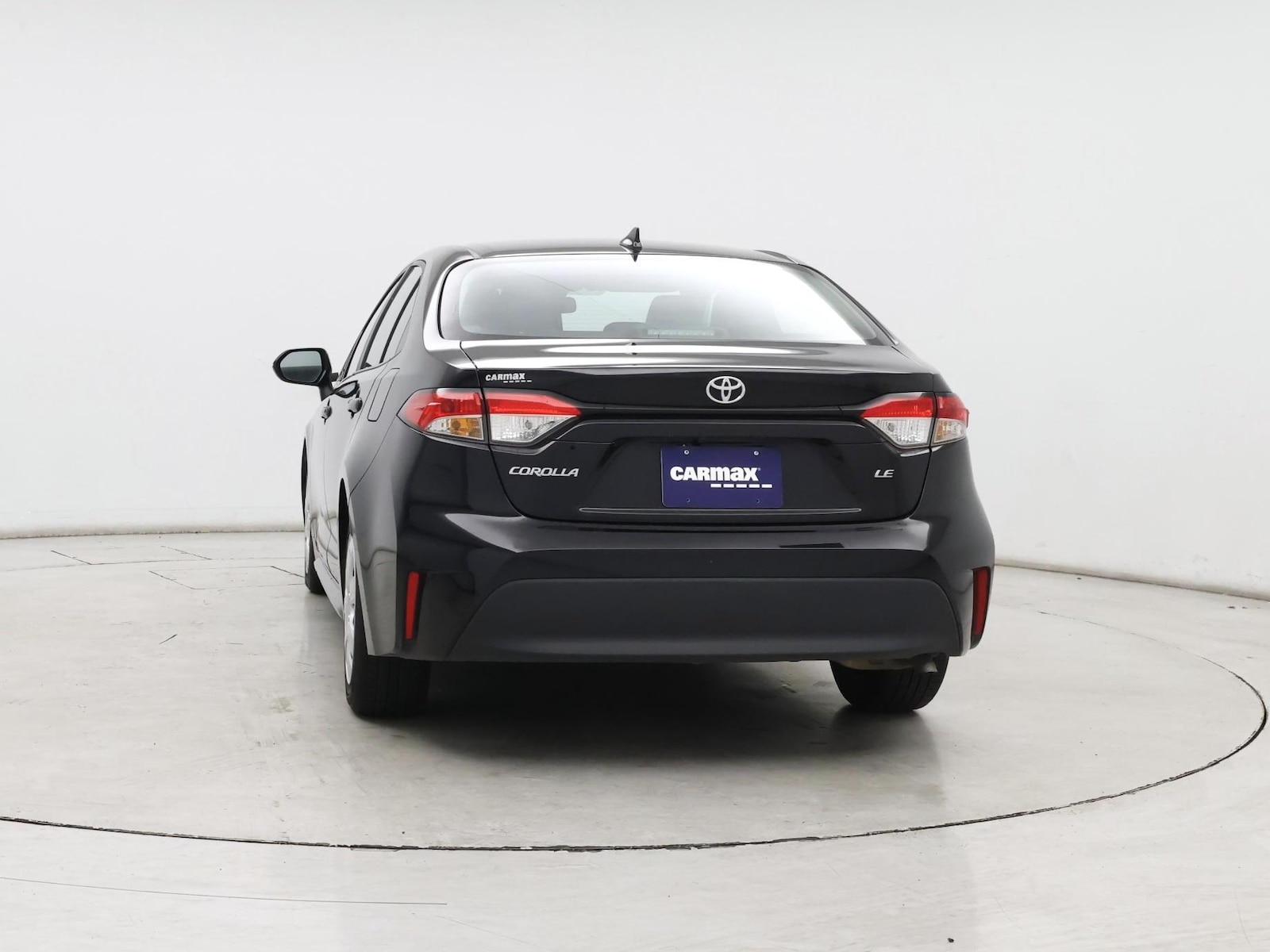 2025 Toyota Corolla LE - Photo 7
