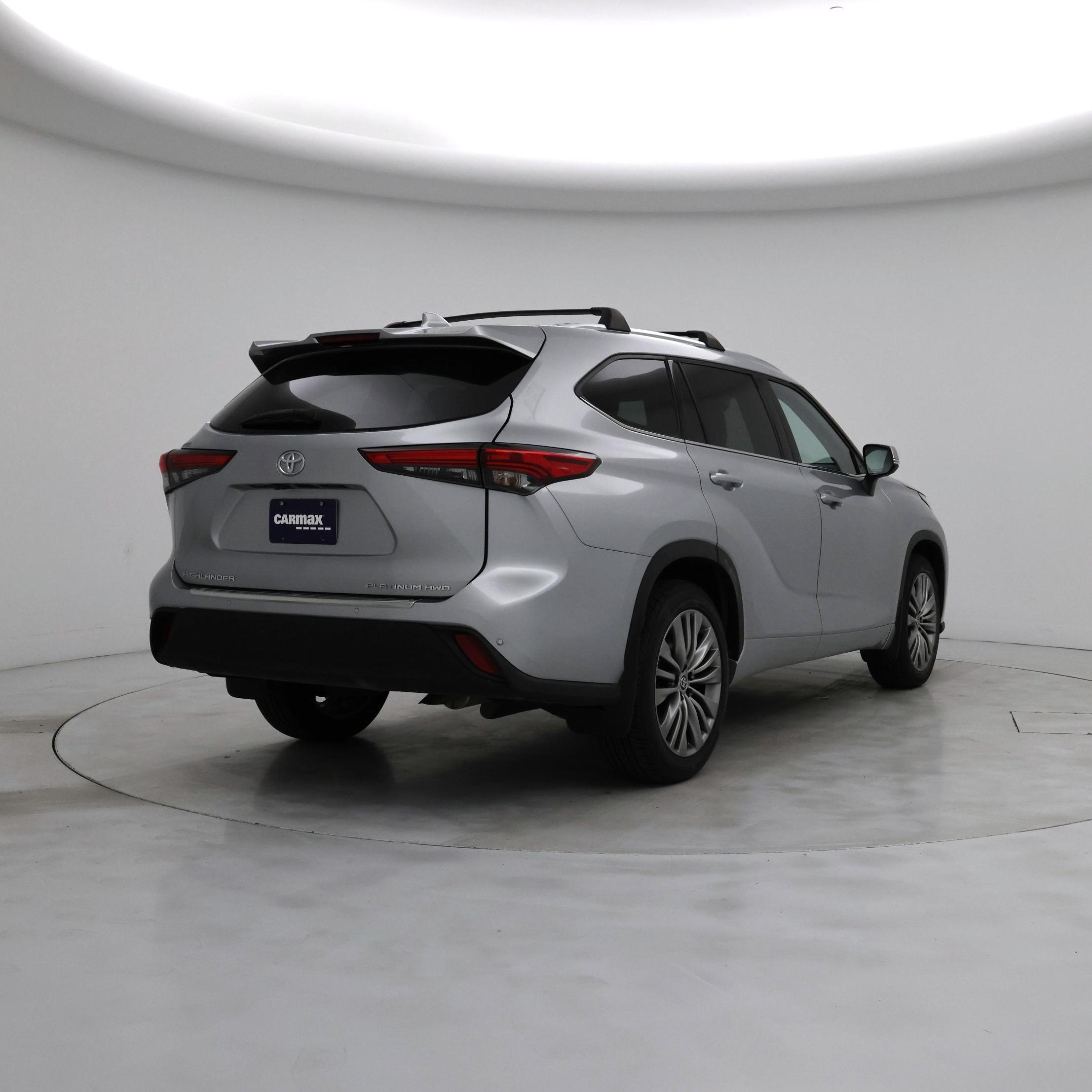 Thumbnail: 2020 Toyota Highlander - 8