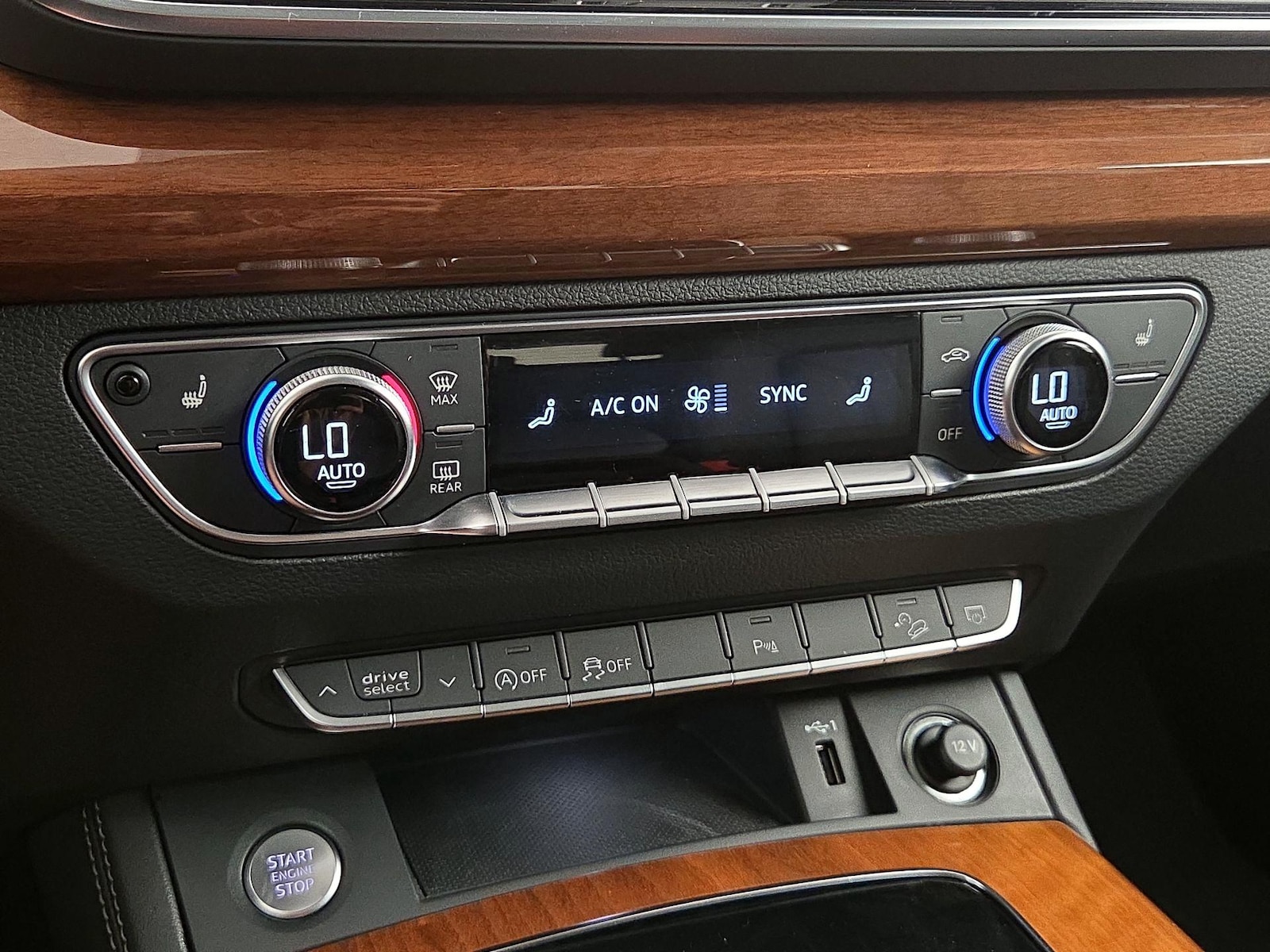 2023 Audi Q5 Premium Plus - Photo 17