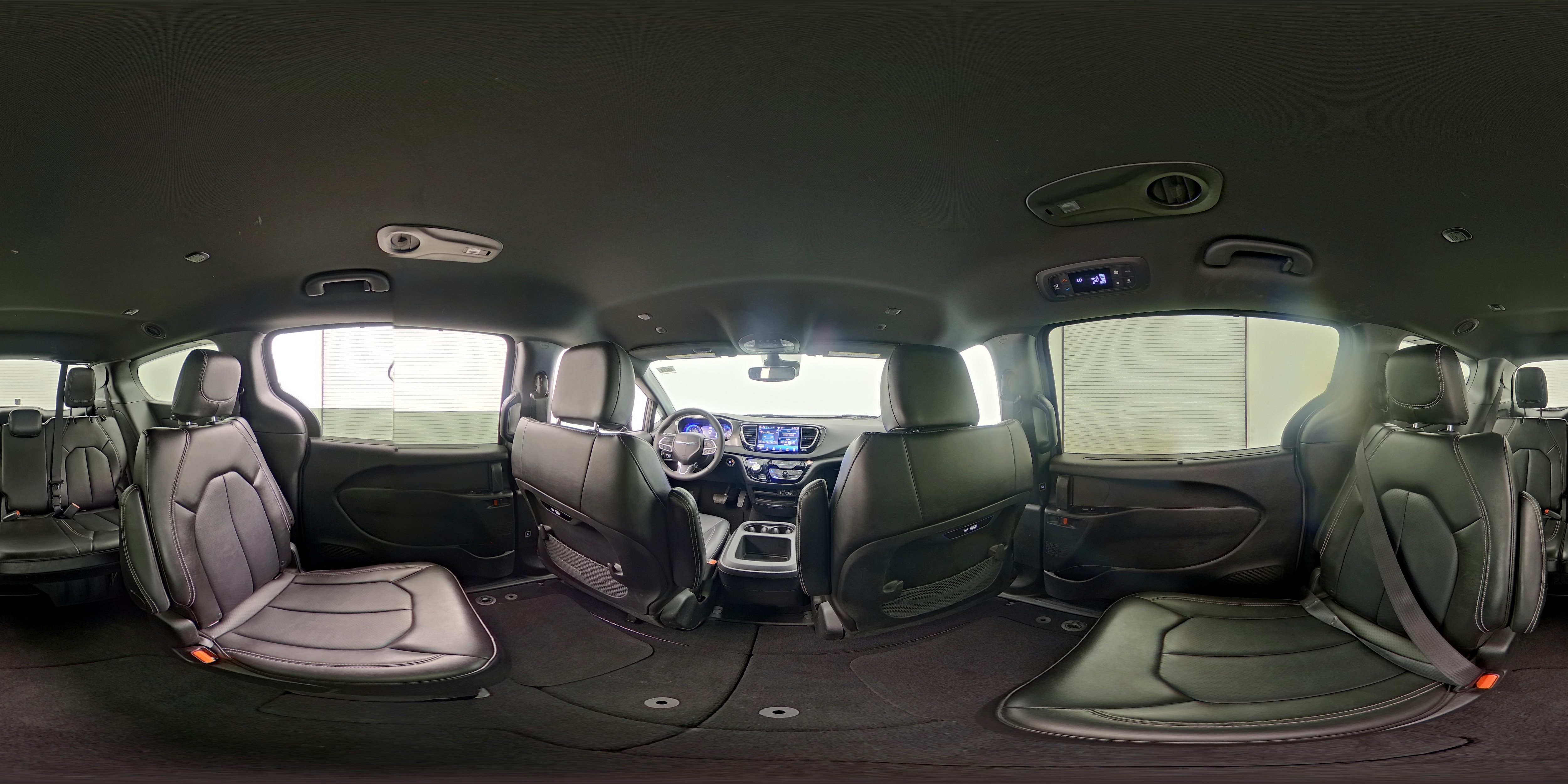 2025 Chrysler Pacifica Select - Photo 27