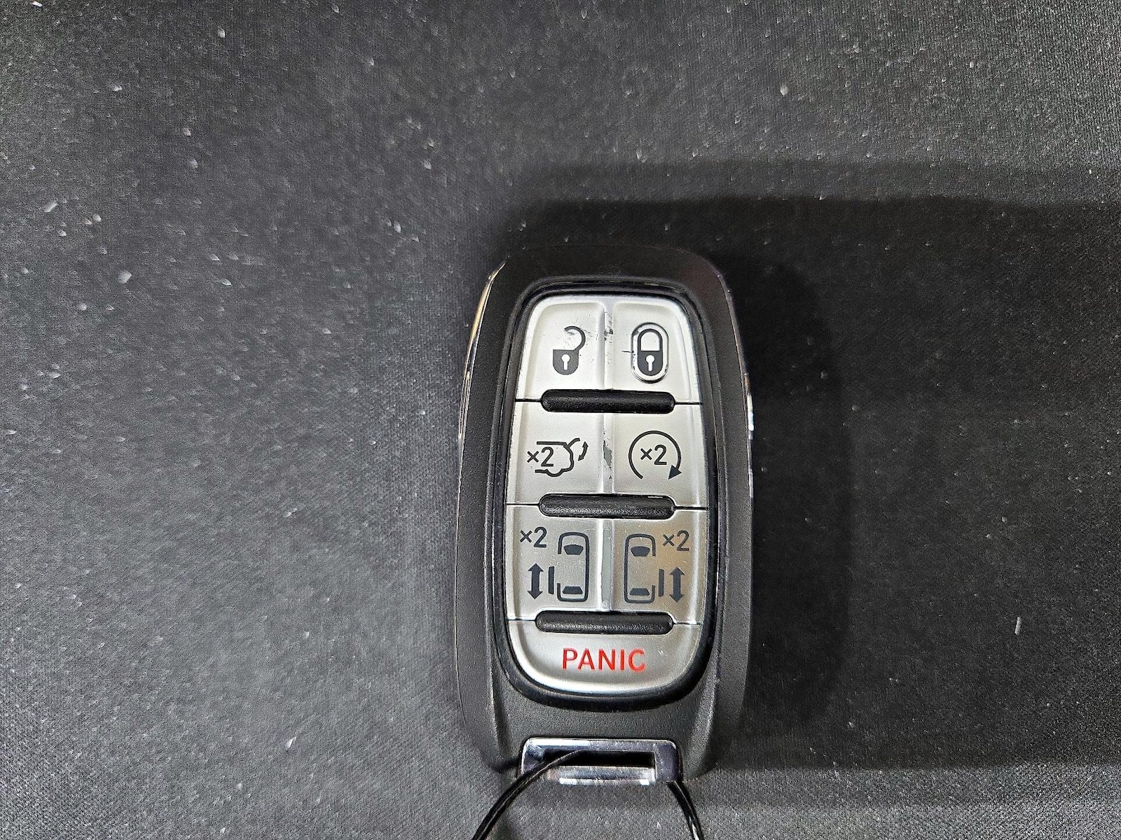 2025 Chrysler Pacifica Select - Photo 25