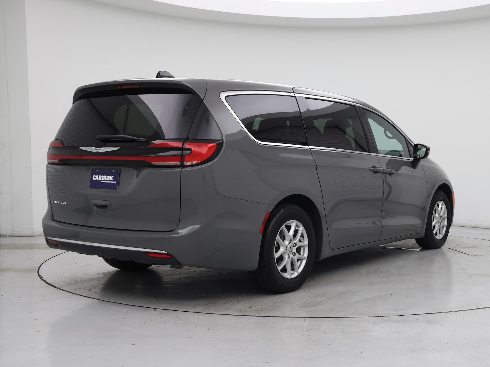 2025 Chrysler Pacifica Select - Photo 9