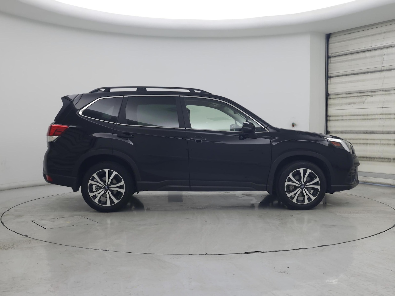 2024 Subaru Forester Limited - Photo 8