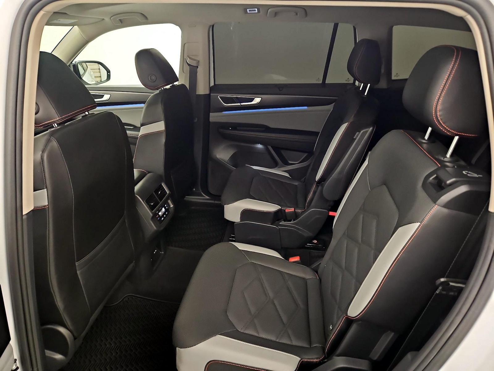 Rear Air Conditioning
