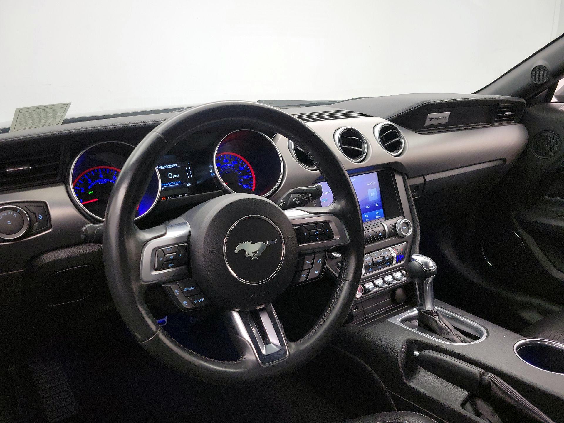 Thumbnail: 2022 Ford Mustang - 9