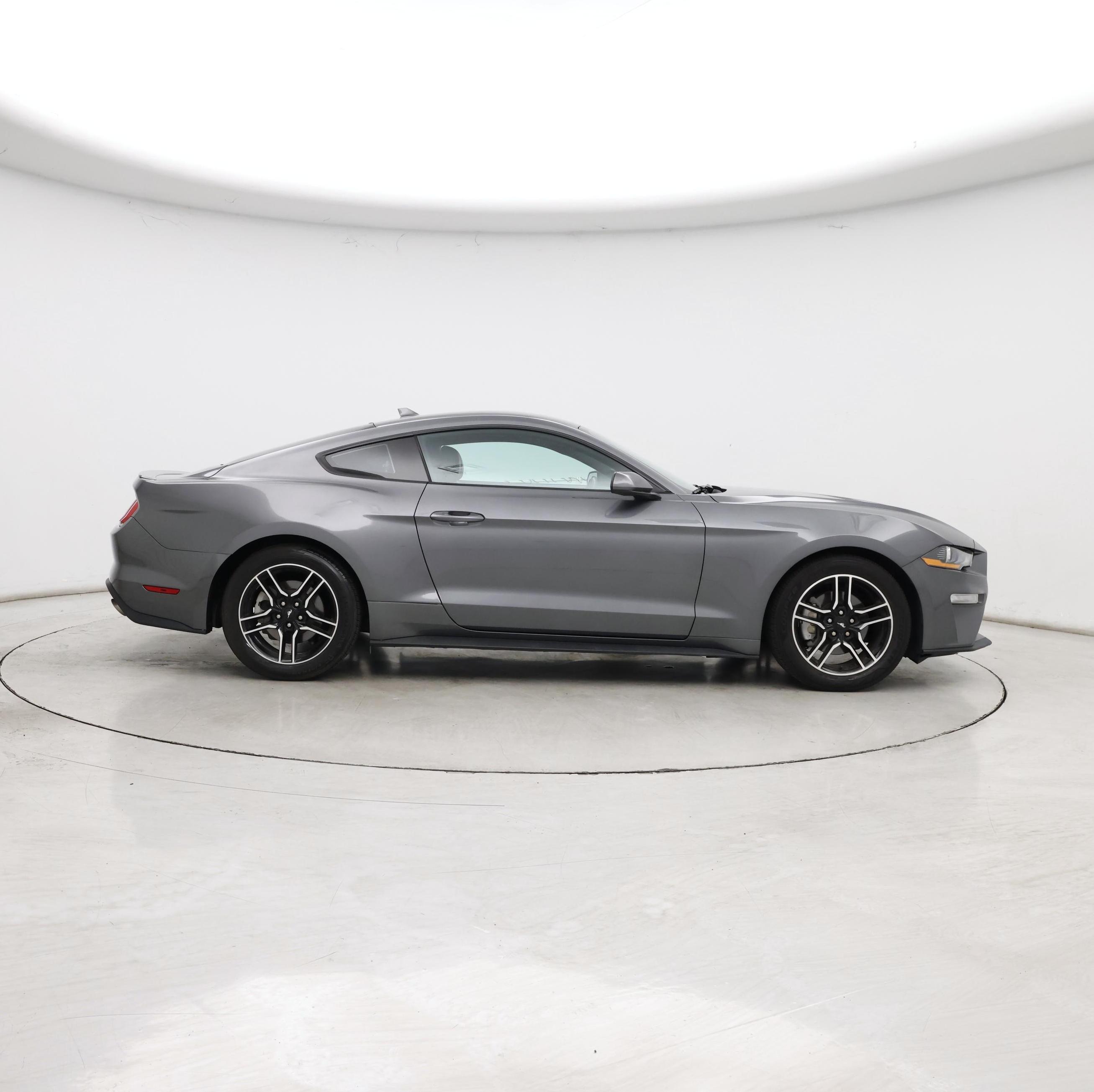 Thumbnail: 2022 Ford Mustang - 7
