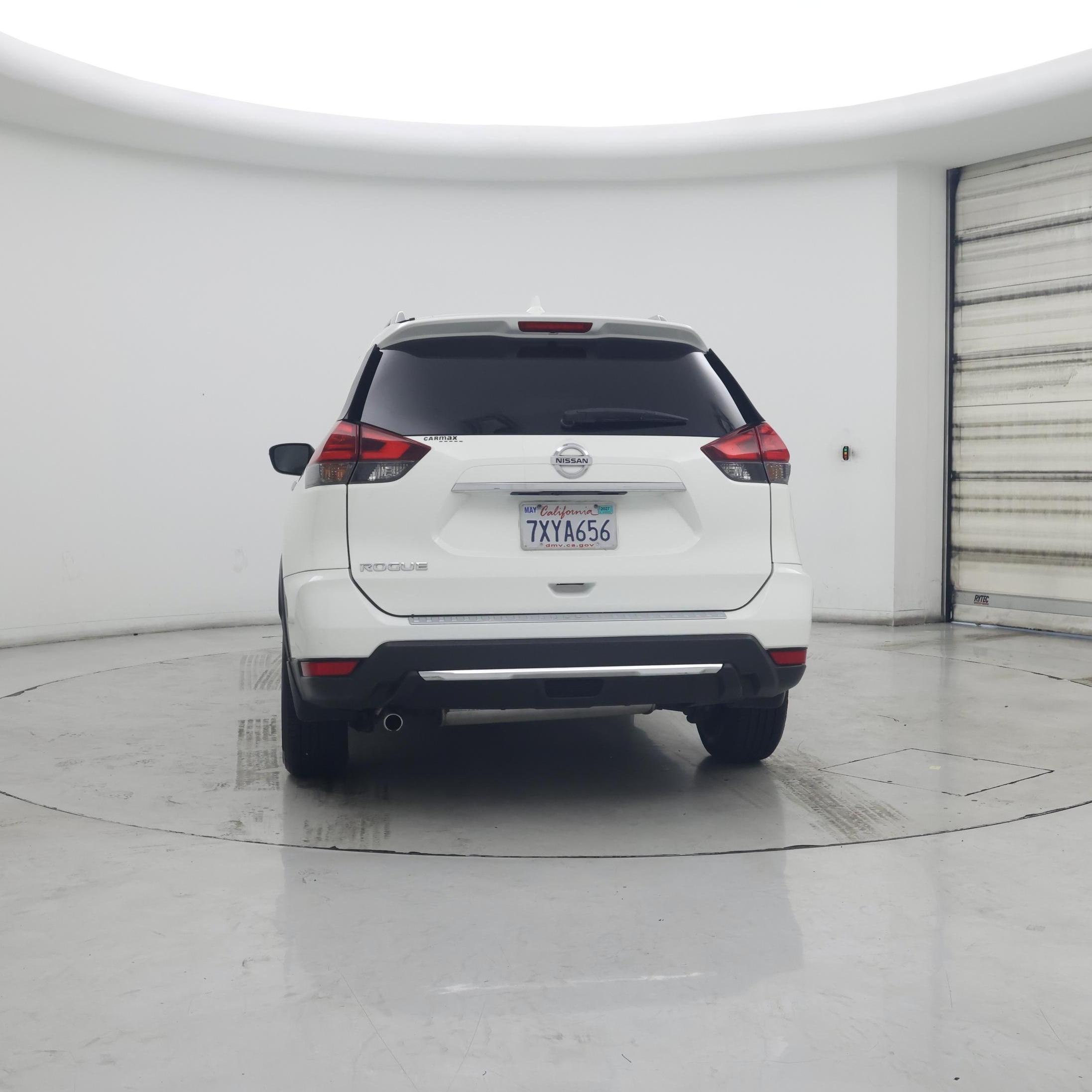 Thumbnail: 2017 Nissan Rogue - 6