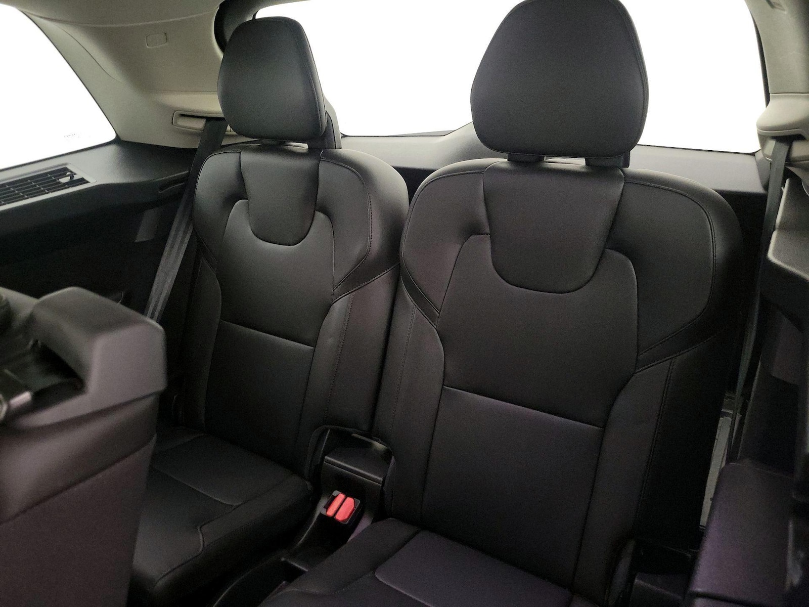 2024 Volvo XC90 Core - Photo 21