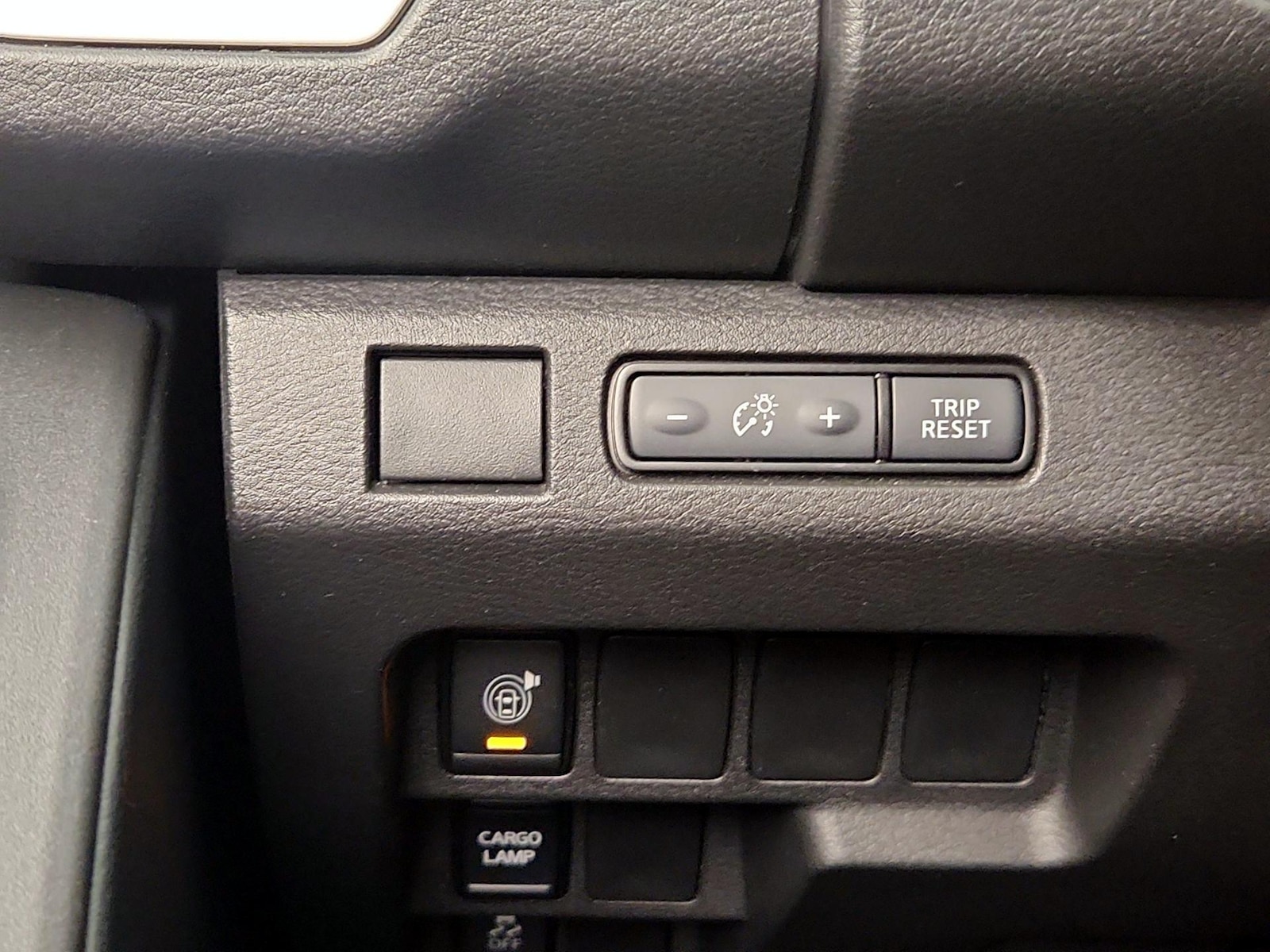 2026 Nissan Frontier SV - Photo 14