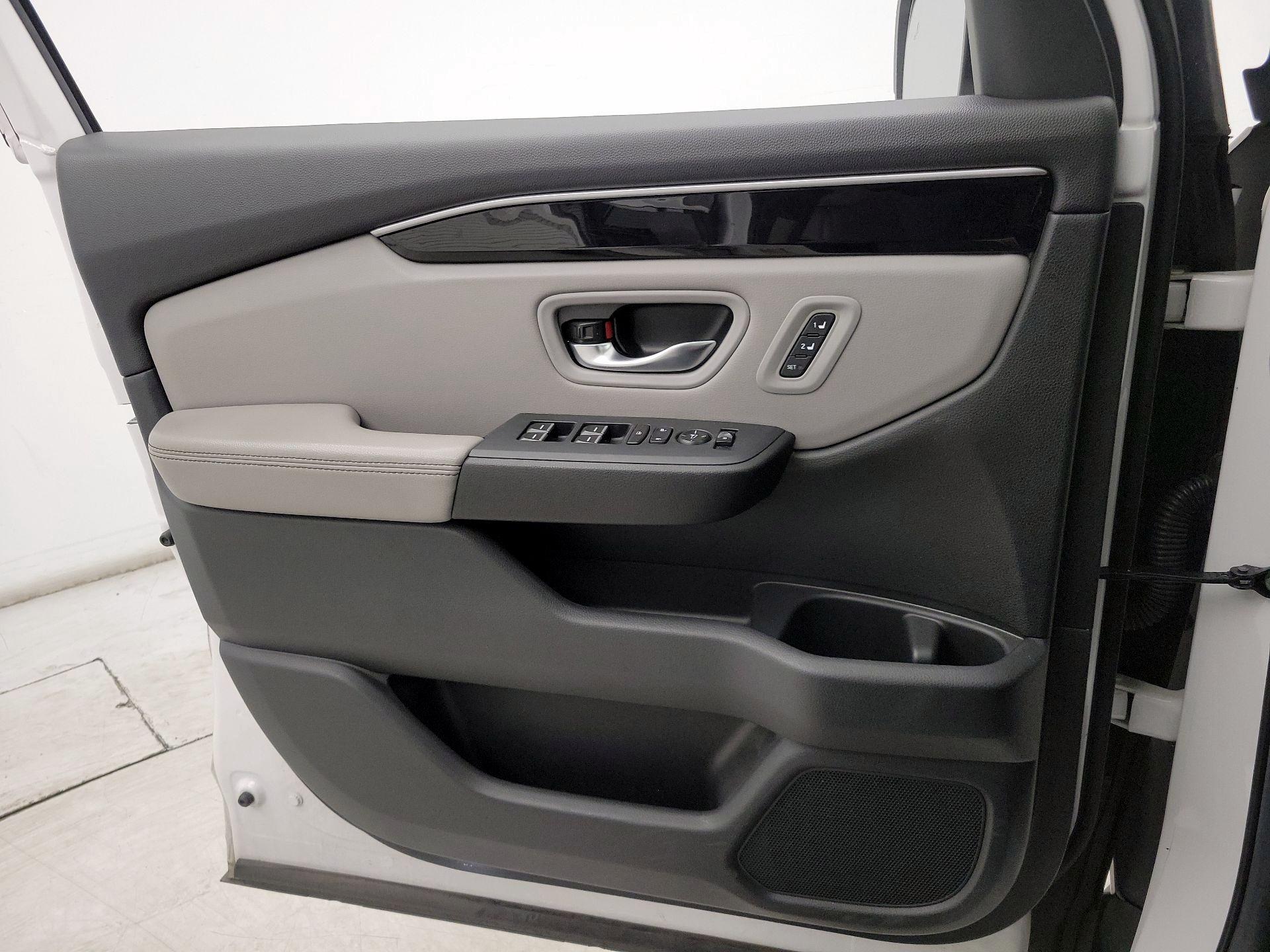 Thumbnail: 2025 Honda Pilot - 12