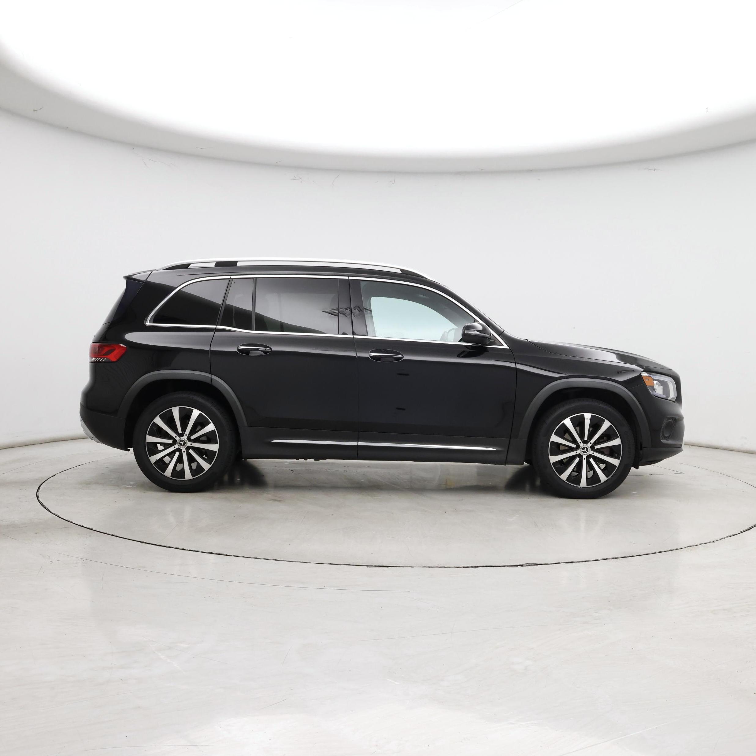 Thumbnail: 2021 Mercedes-Benz GLB - 7