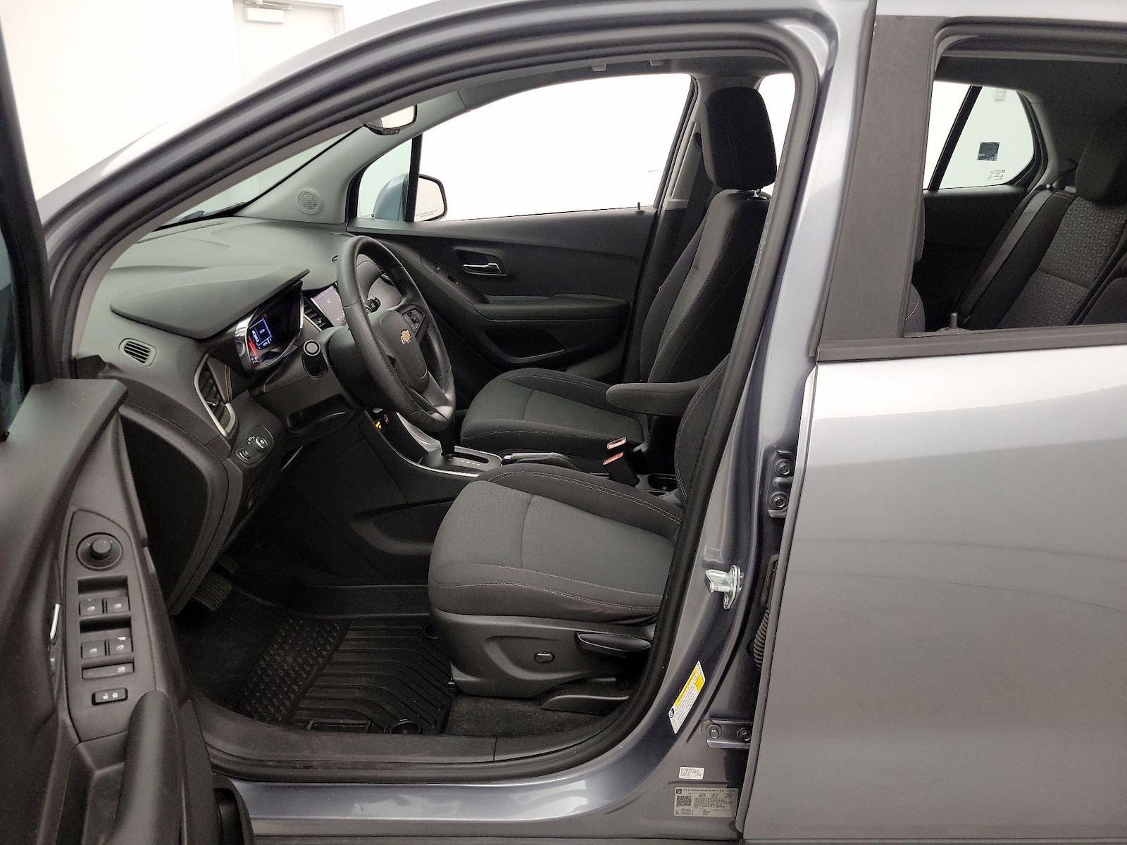 Power Seat(s) & Side Airbags