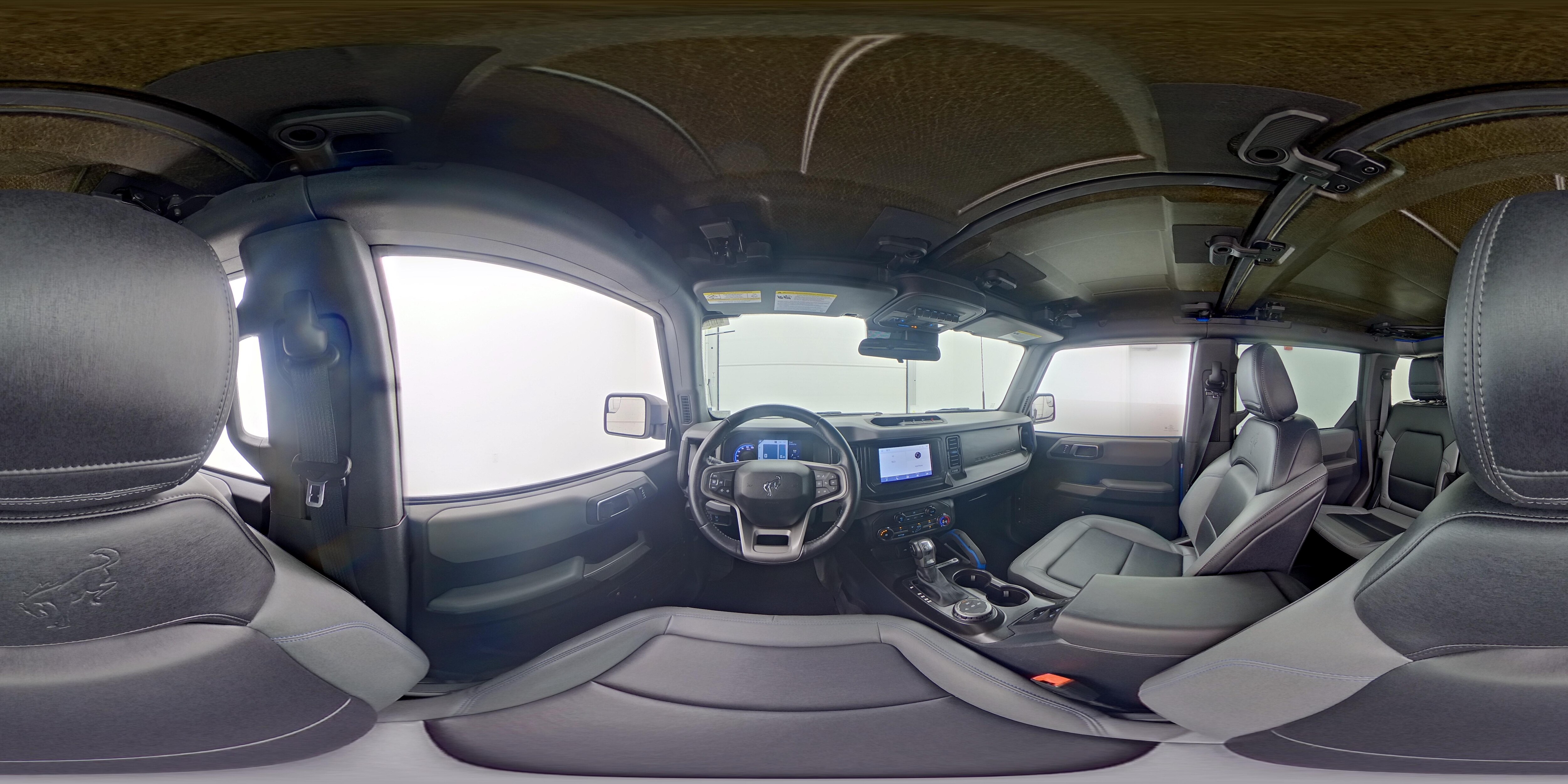2022 Ford Bronco 4-Door Black Diamond - Photo 26