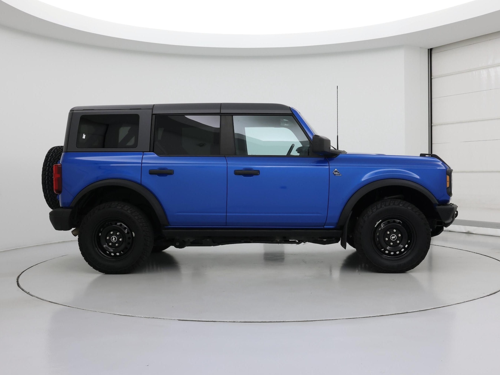 2022 Ford Bronco 4-Door Black Diamond - Photo 8