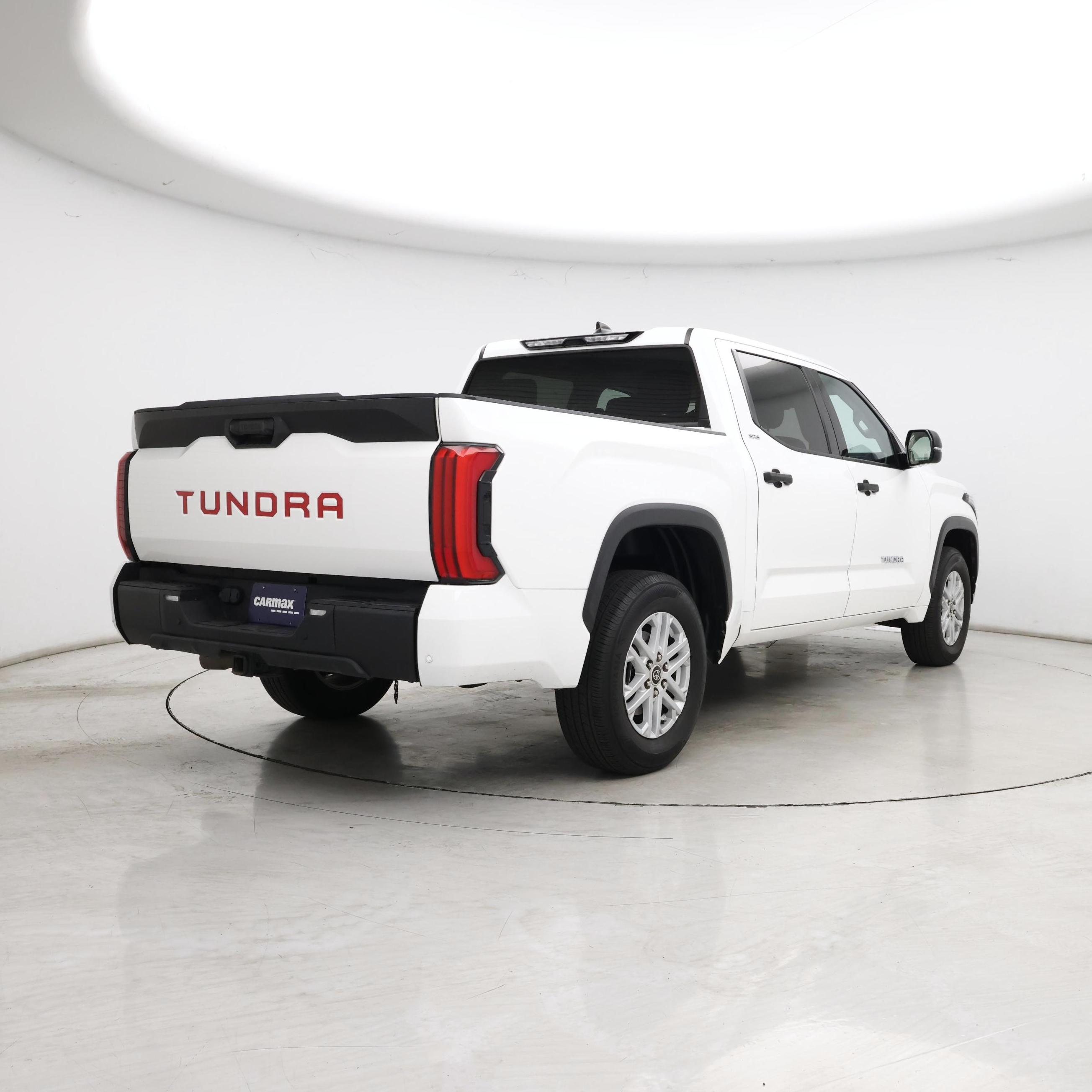 Thumbnail: 2022 Toyota Tundra - 8
