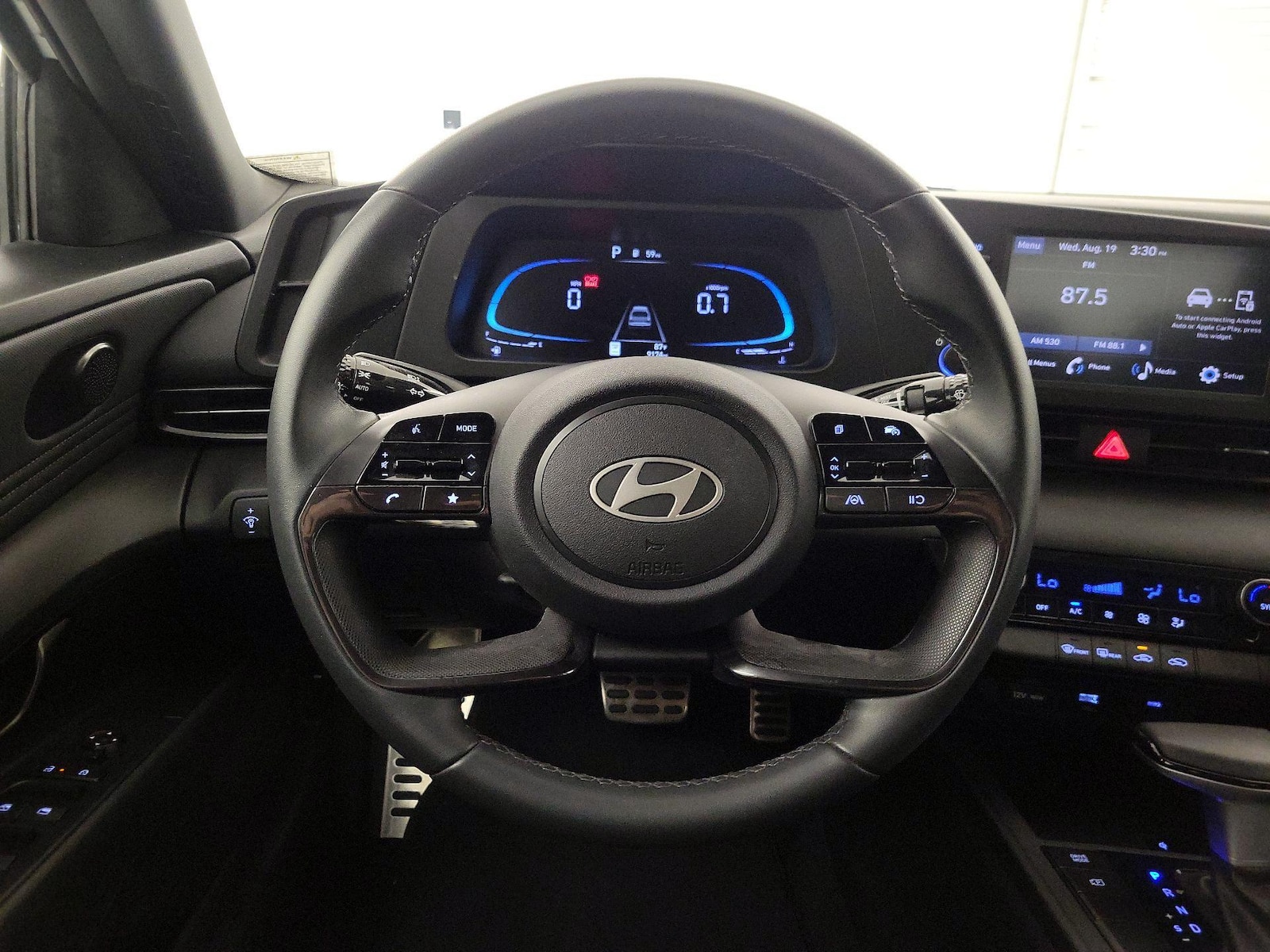 2026 Hyundai Elantra SEL Sport - Photo 11