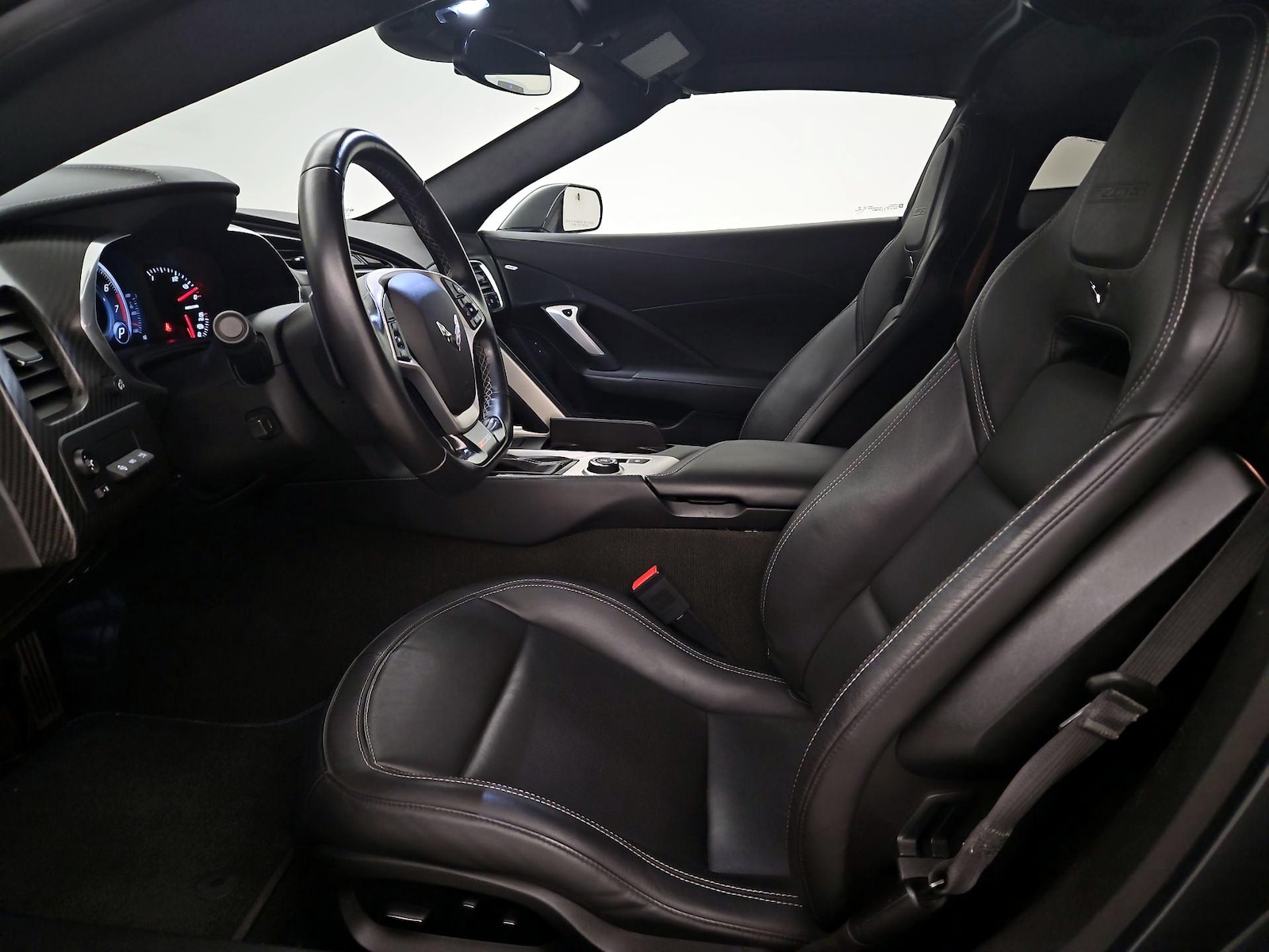 2018 Chevrolet Corvette 3LZ - Photo 12