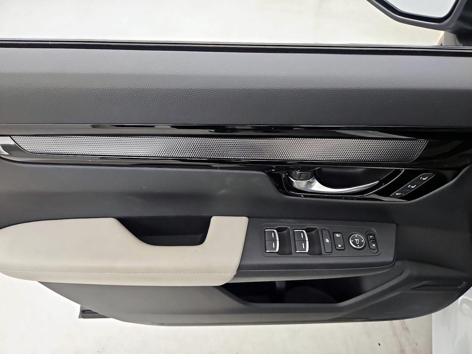 2024 Honda CR-V EX-L - Photo 13