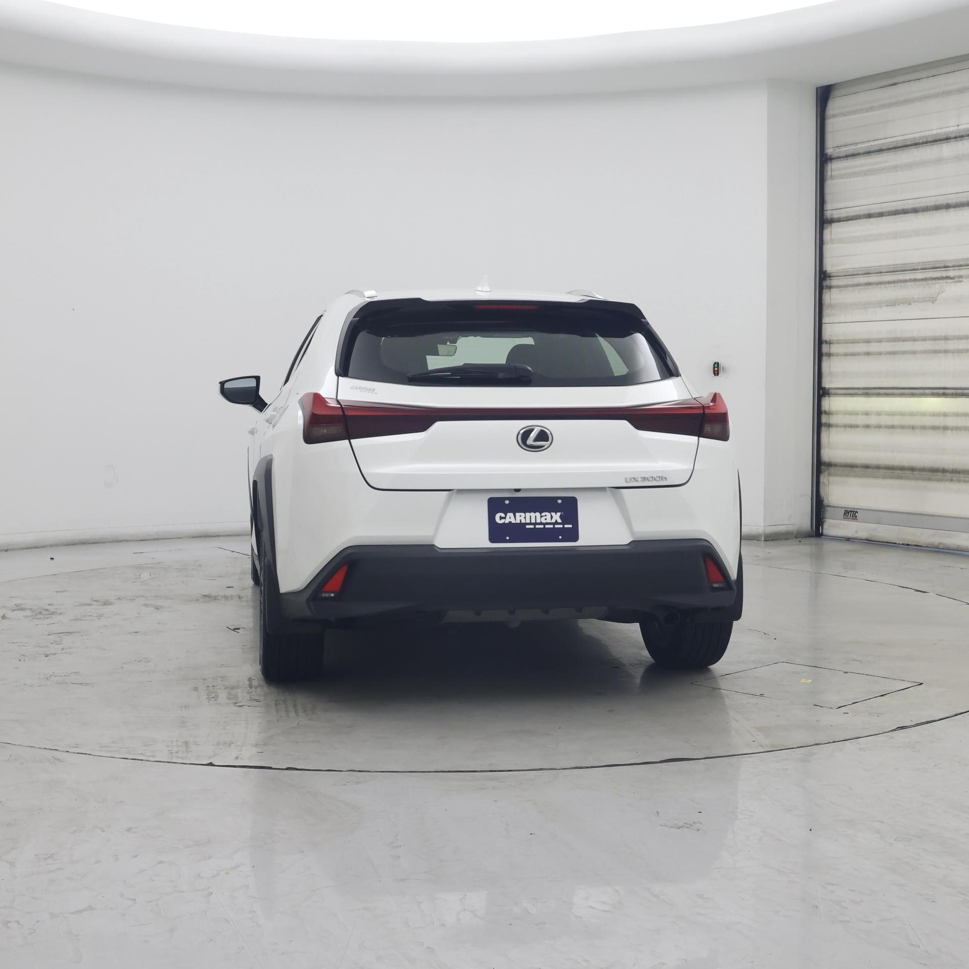 Thumbnail: 2025 Lexus UX - 6