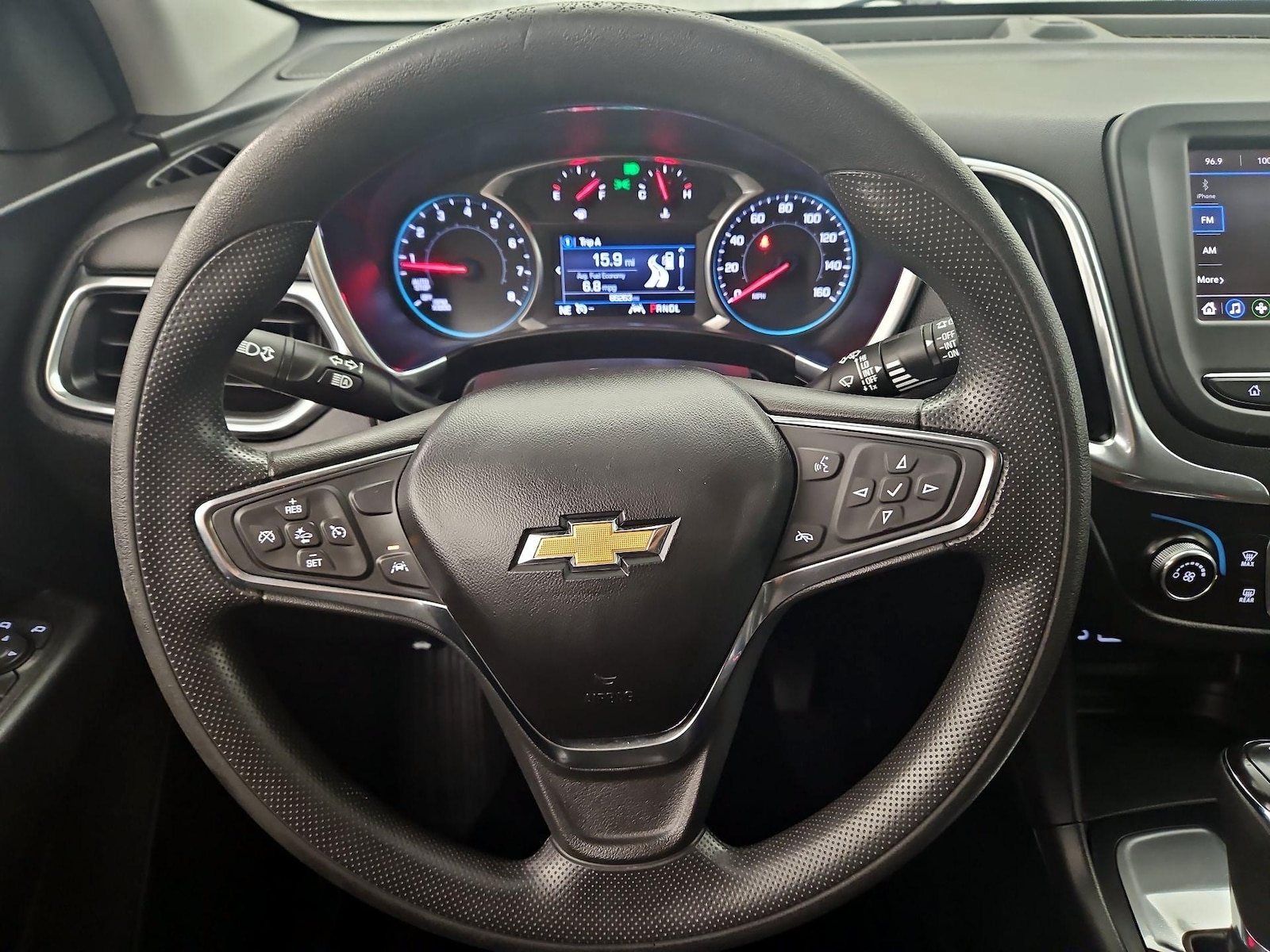 2020 Chevrolet Equinox LT - Photo 11