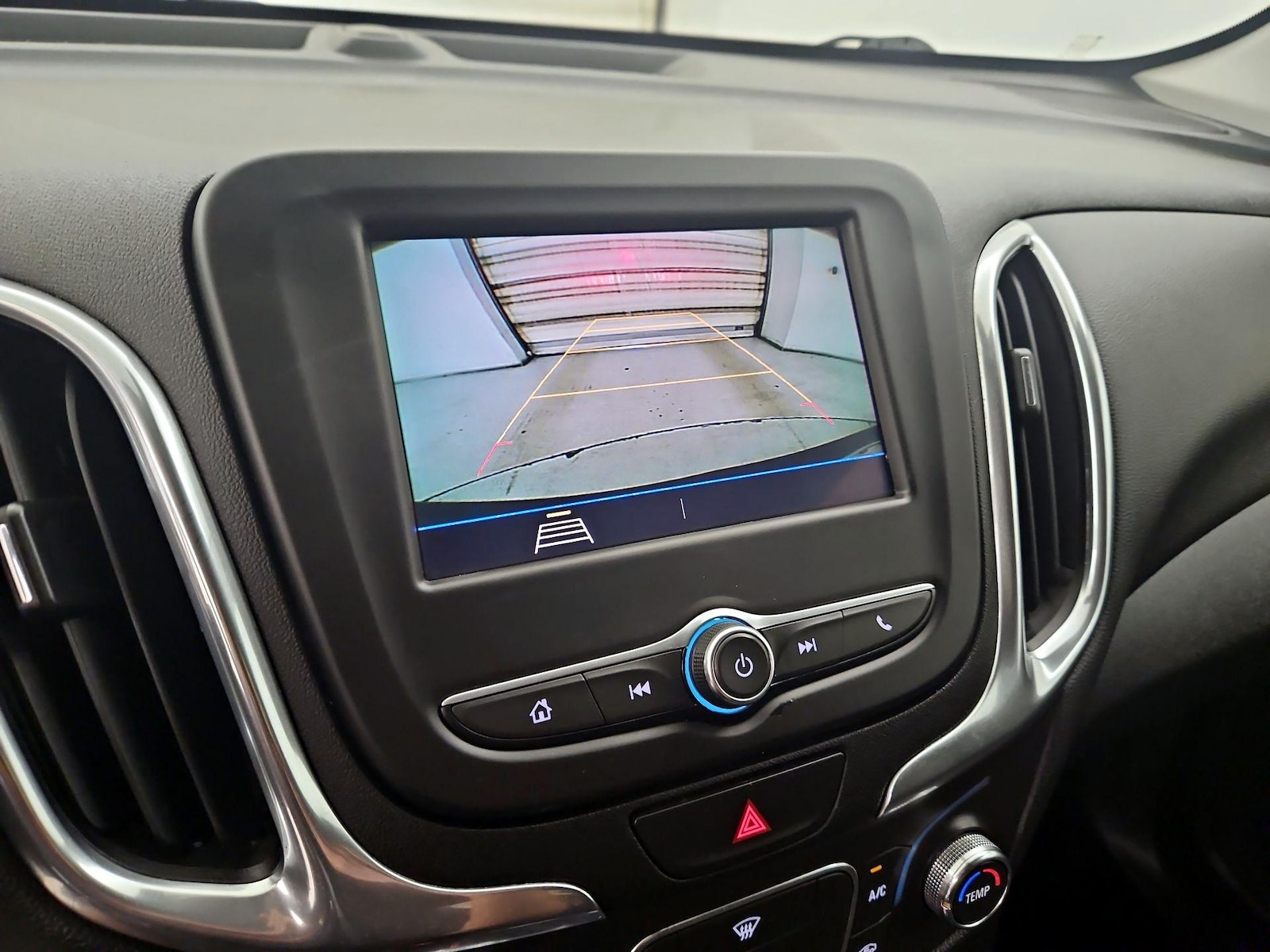 2020 Chevrolet Equinox LT - Photo 15